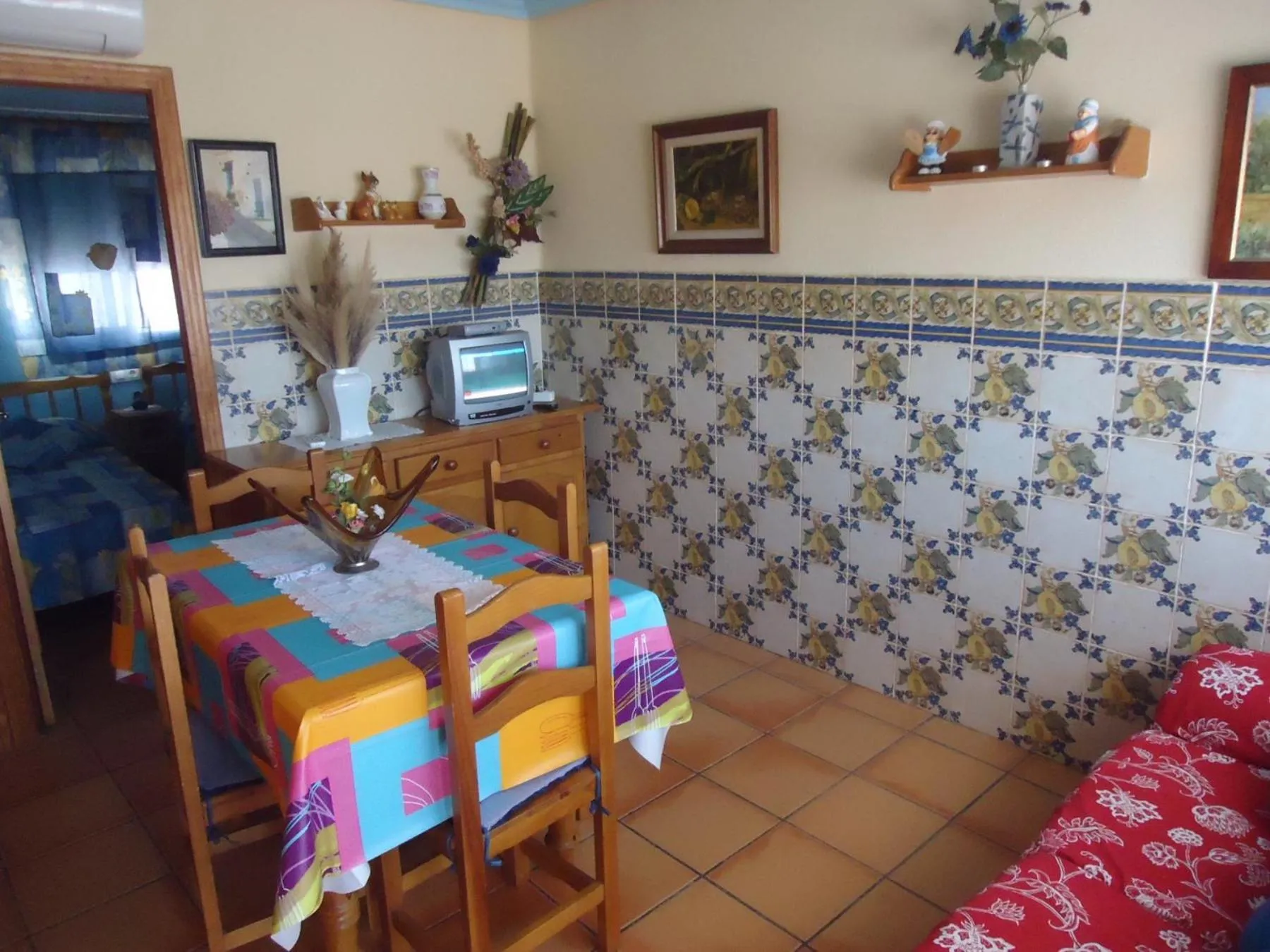 Dining area in Colonia La Concepcion LEK