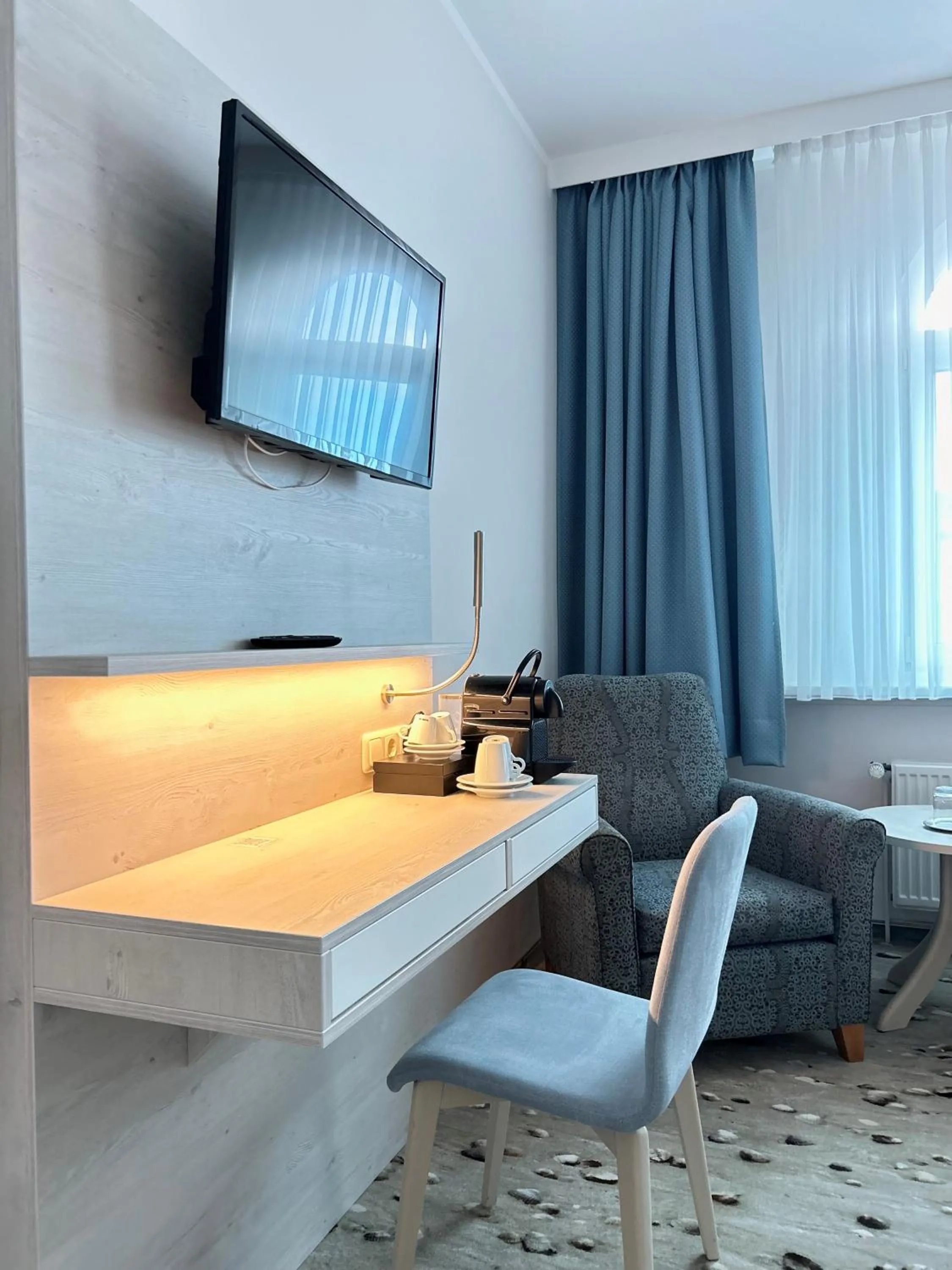 Bedroom in Sure Hotel by Best Western Wilhelmshaven City