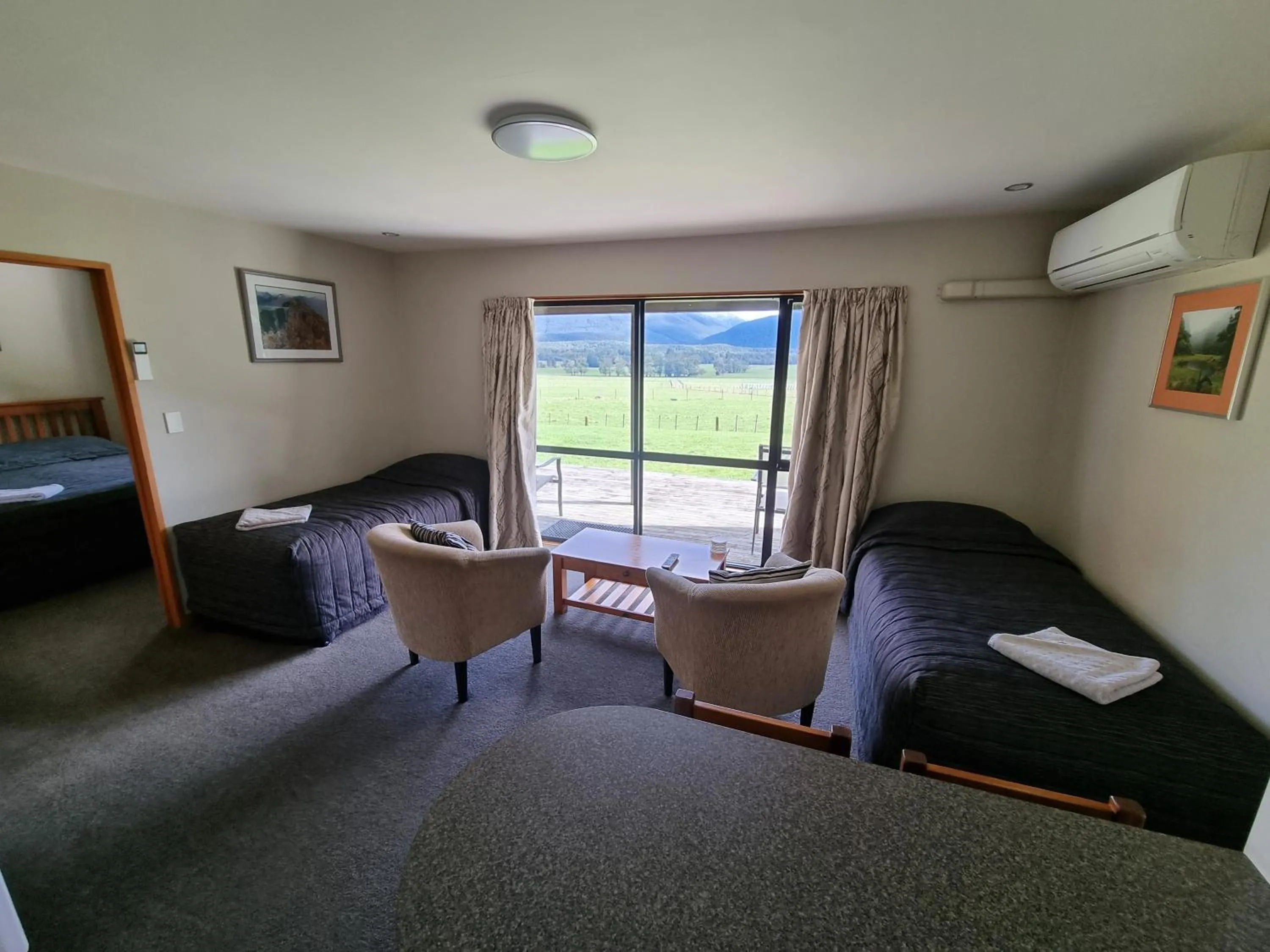 Bed in Lewis Pass Motels