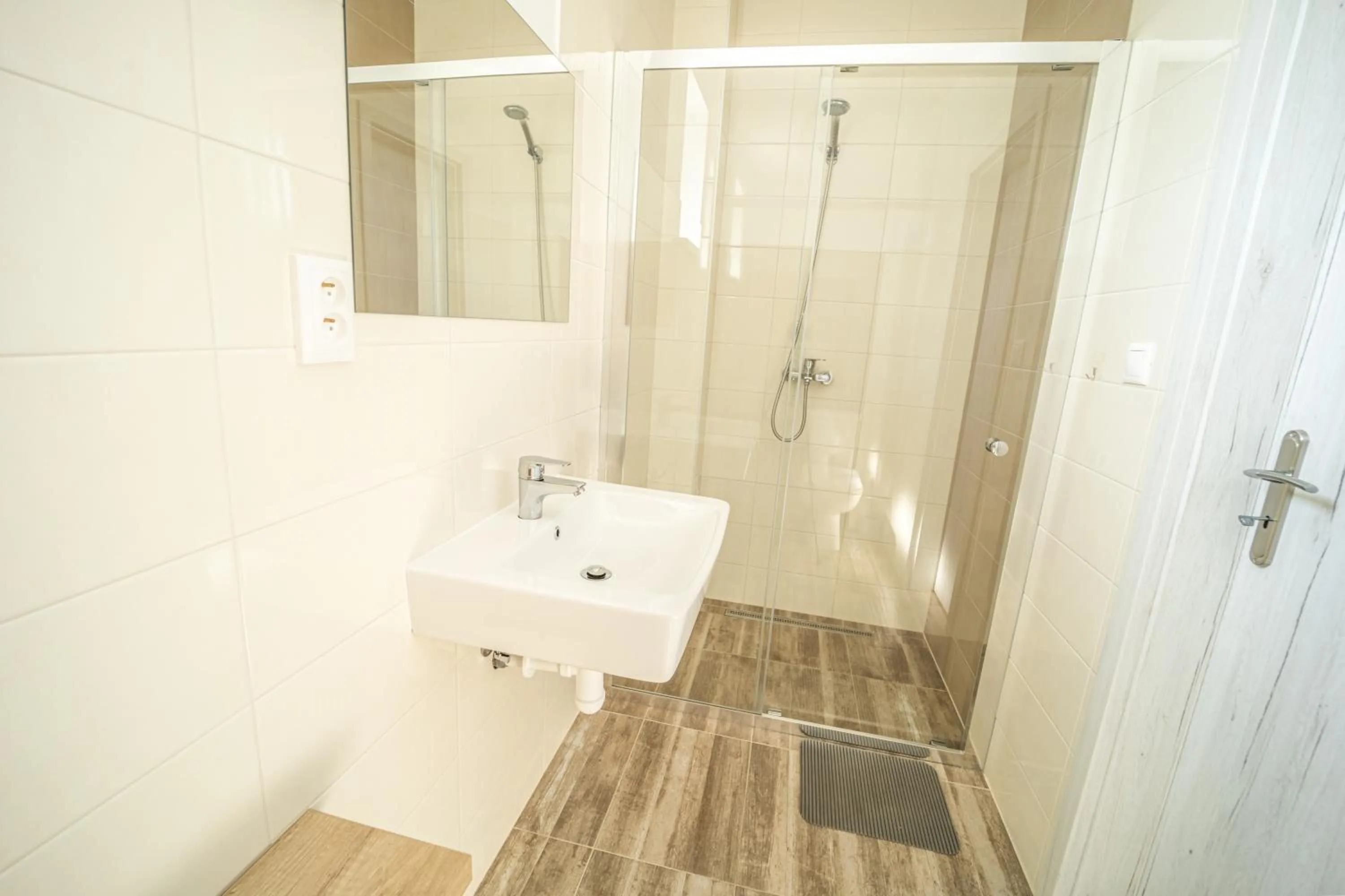 Shower in Ubytovanie AGATE