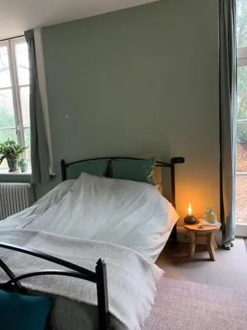 Bed in Elswoutshoek Suites