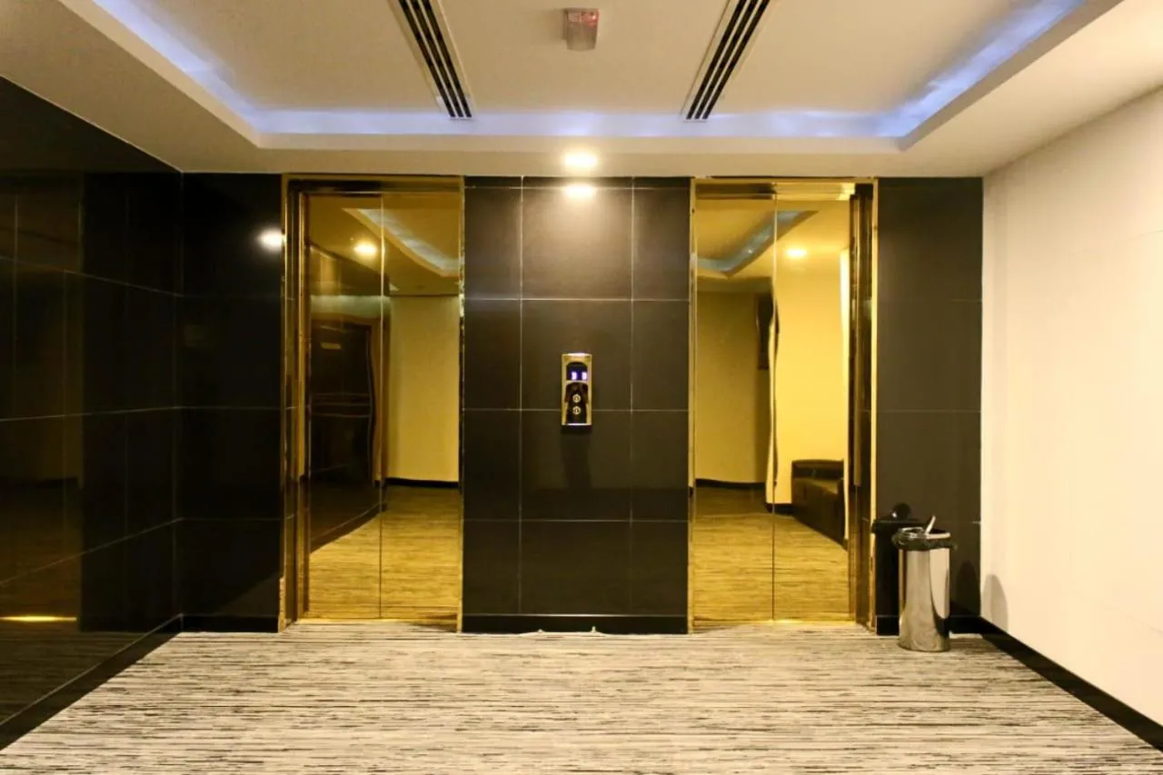 Parkside Plaza Muscat