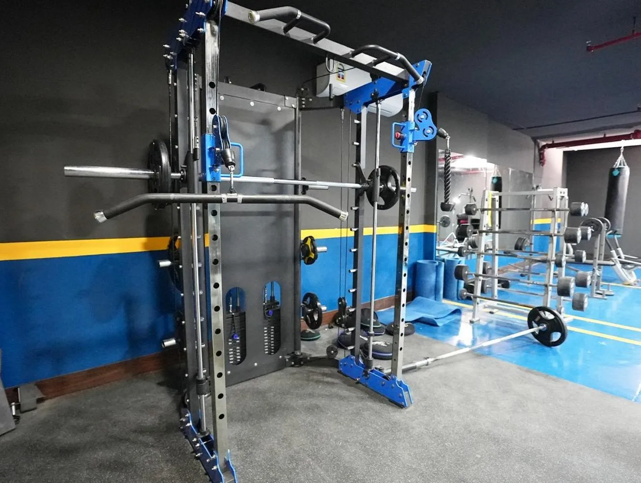 Fitness centre/facilities in Parkside Plaza Muscat