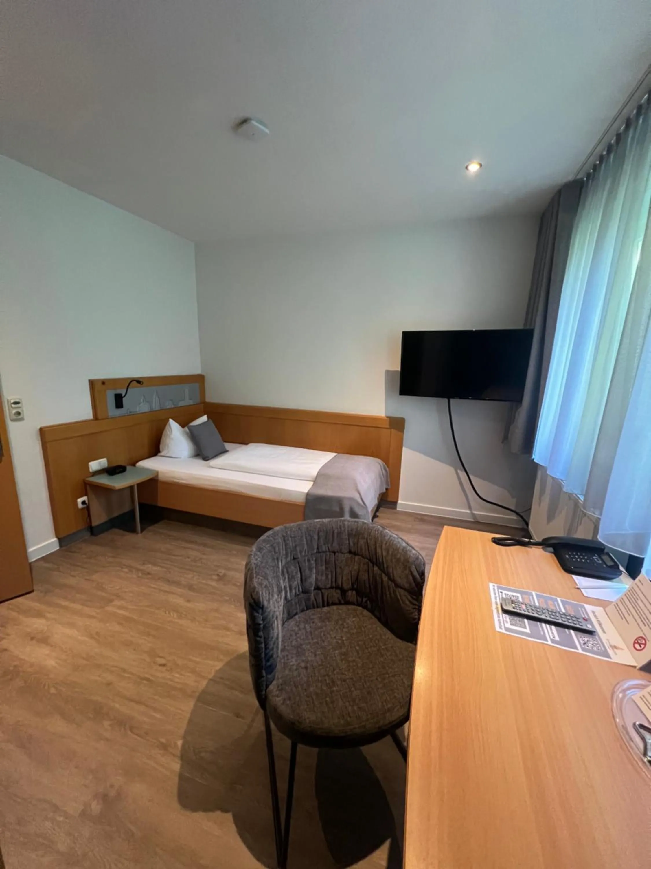 Photo of the whole room, Bed in Hotel Gewürzmühle