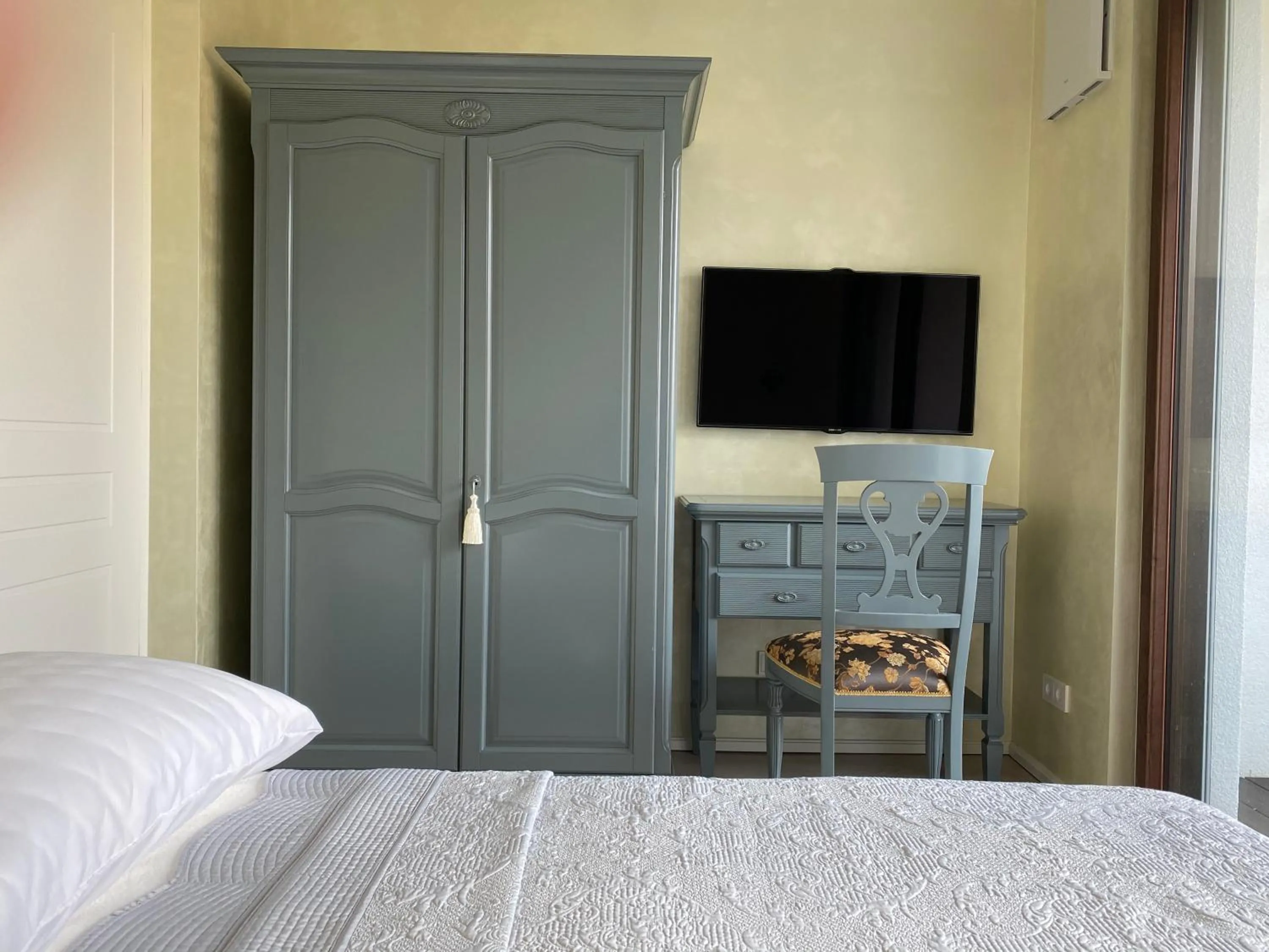 Bedroom, Bed in VILLA COLLINA VERDE
