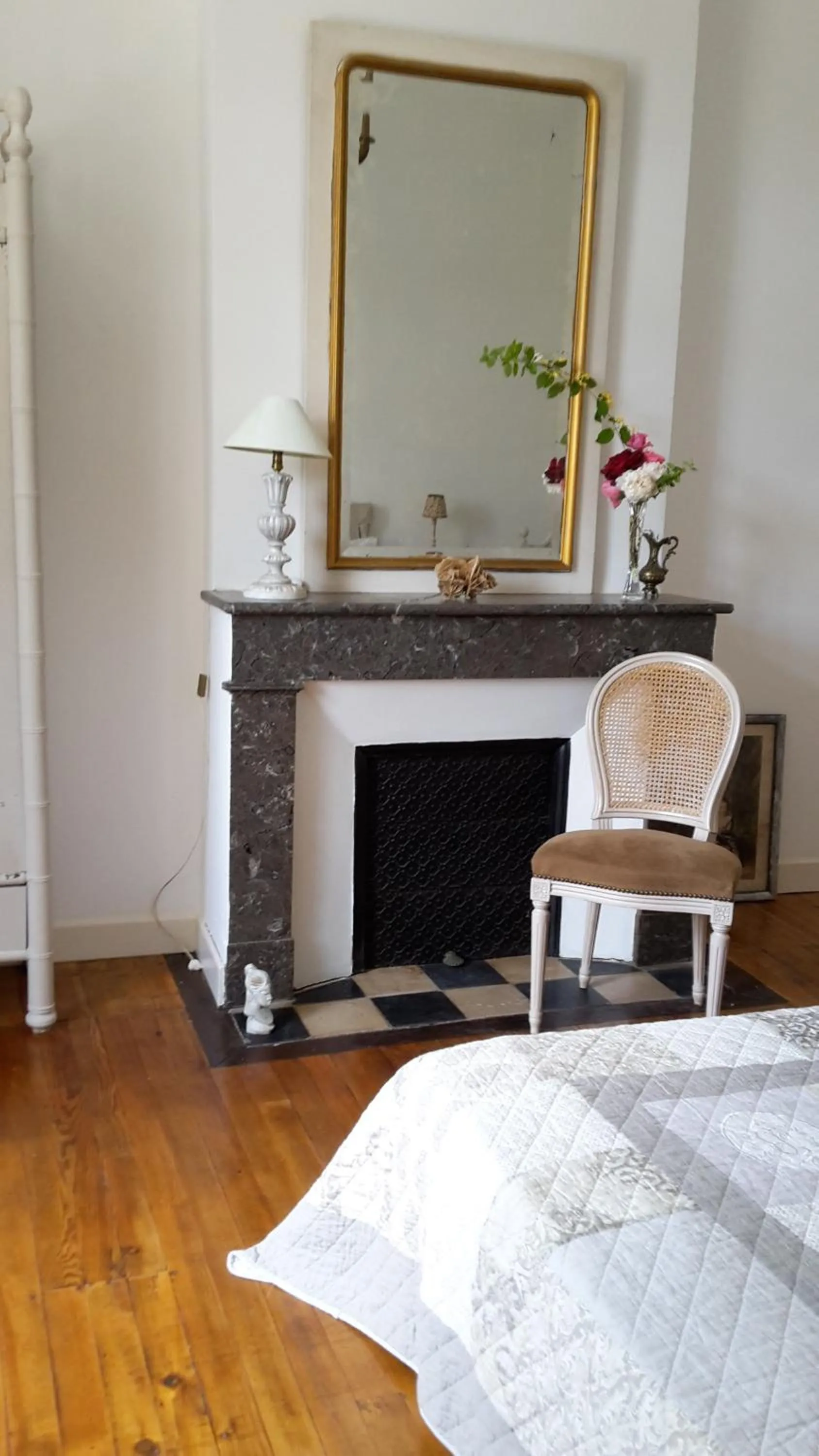 Decorative detail in L'Ecrin