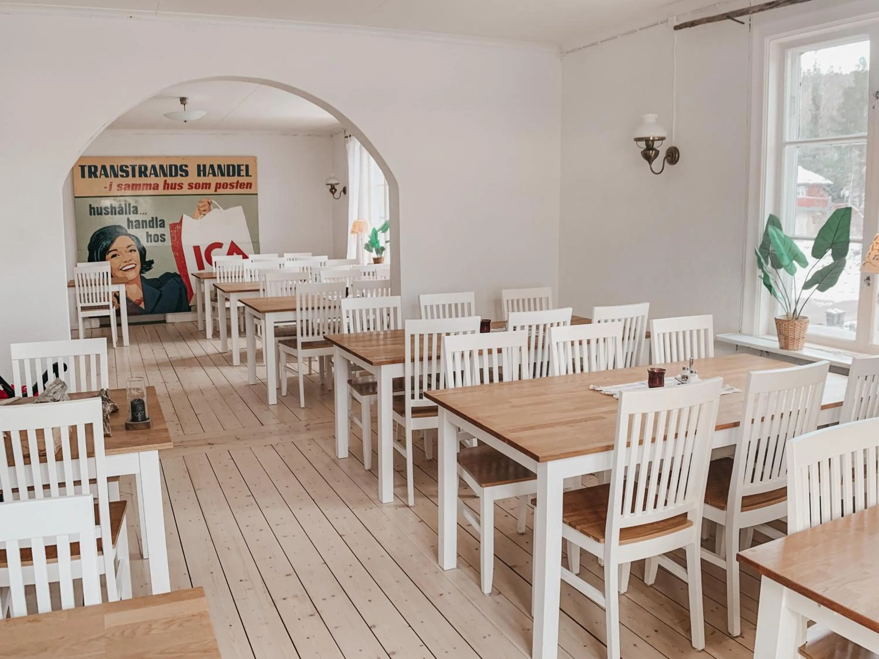 Restaurant/places to eat in Vasacenter B&B