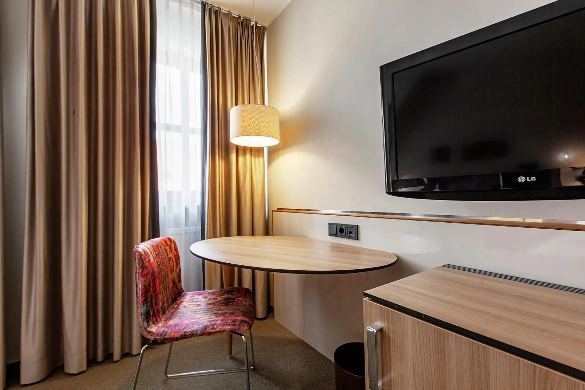 Photo of the whole room in Hotel am Jakobsmarkt