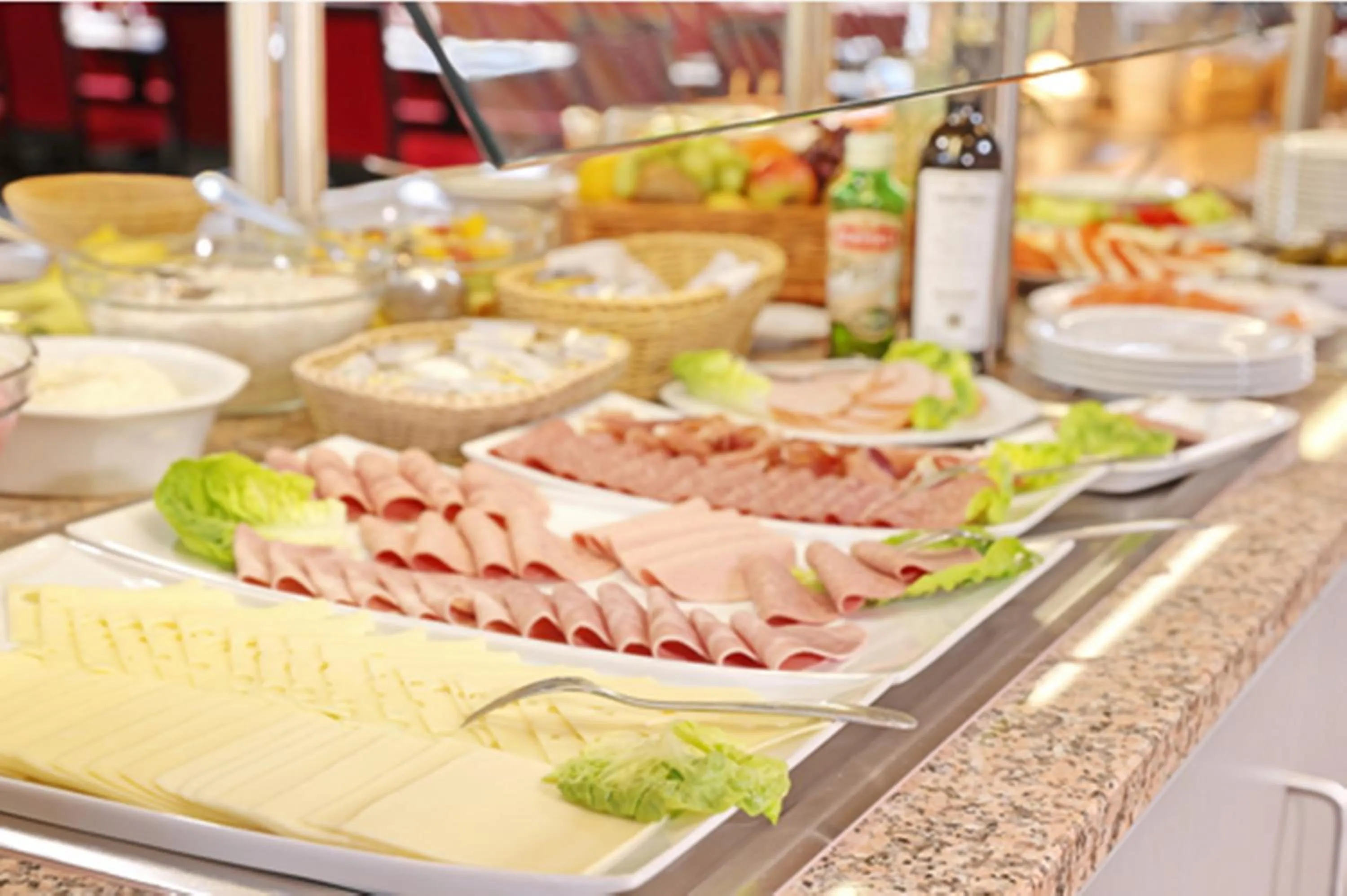 Buffet breakfast in Hotel Alarun