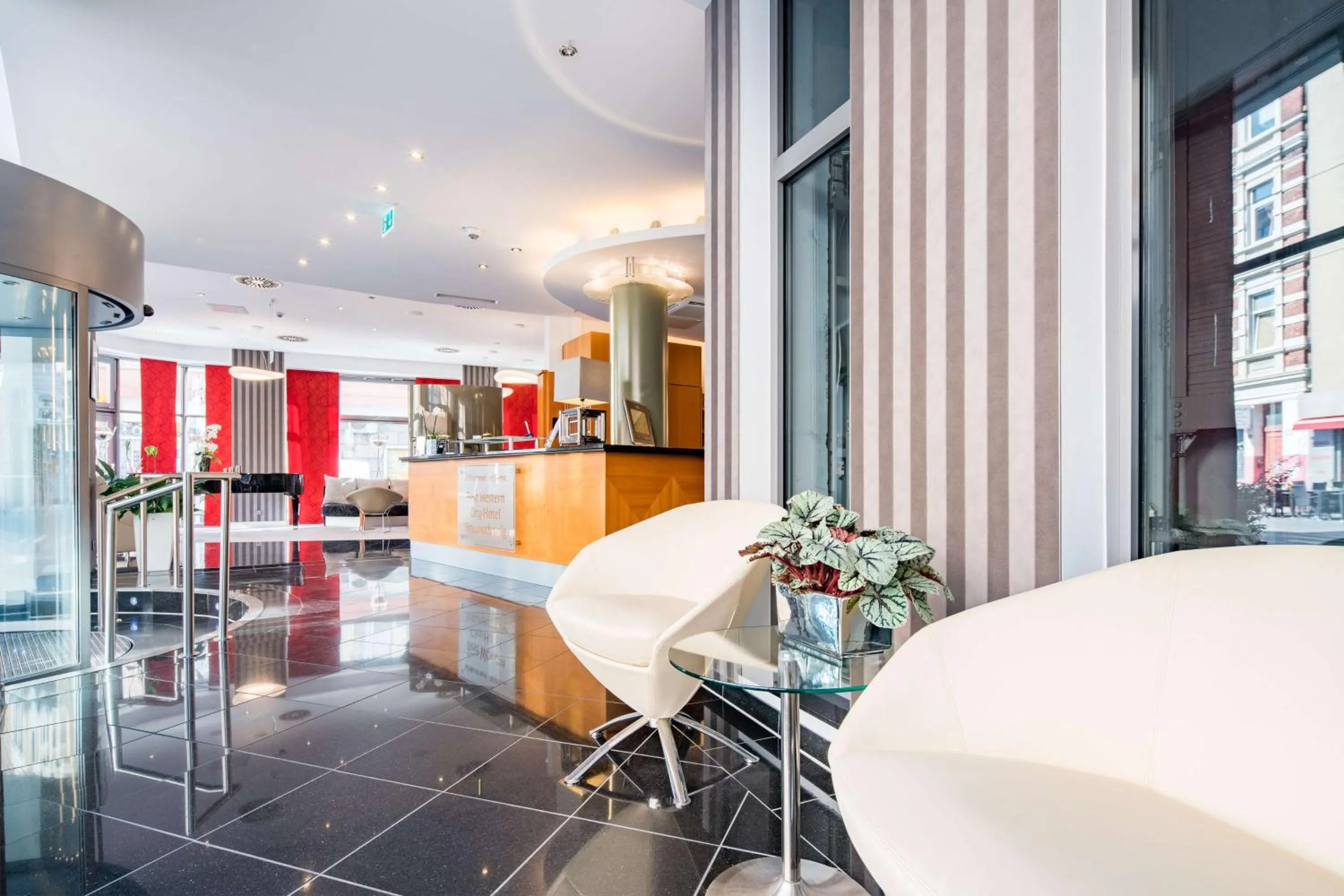 Lobby or reception in Best Western City Hotel Braunschweig