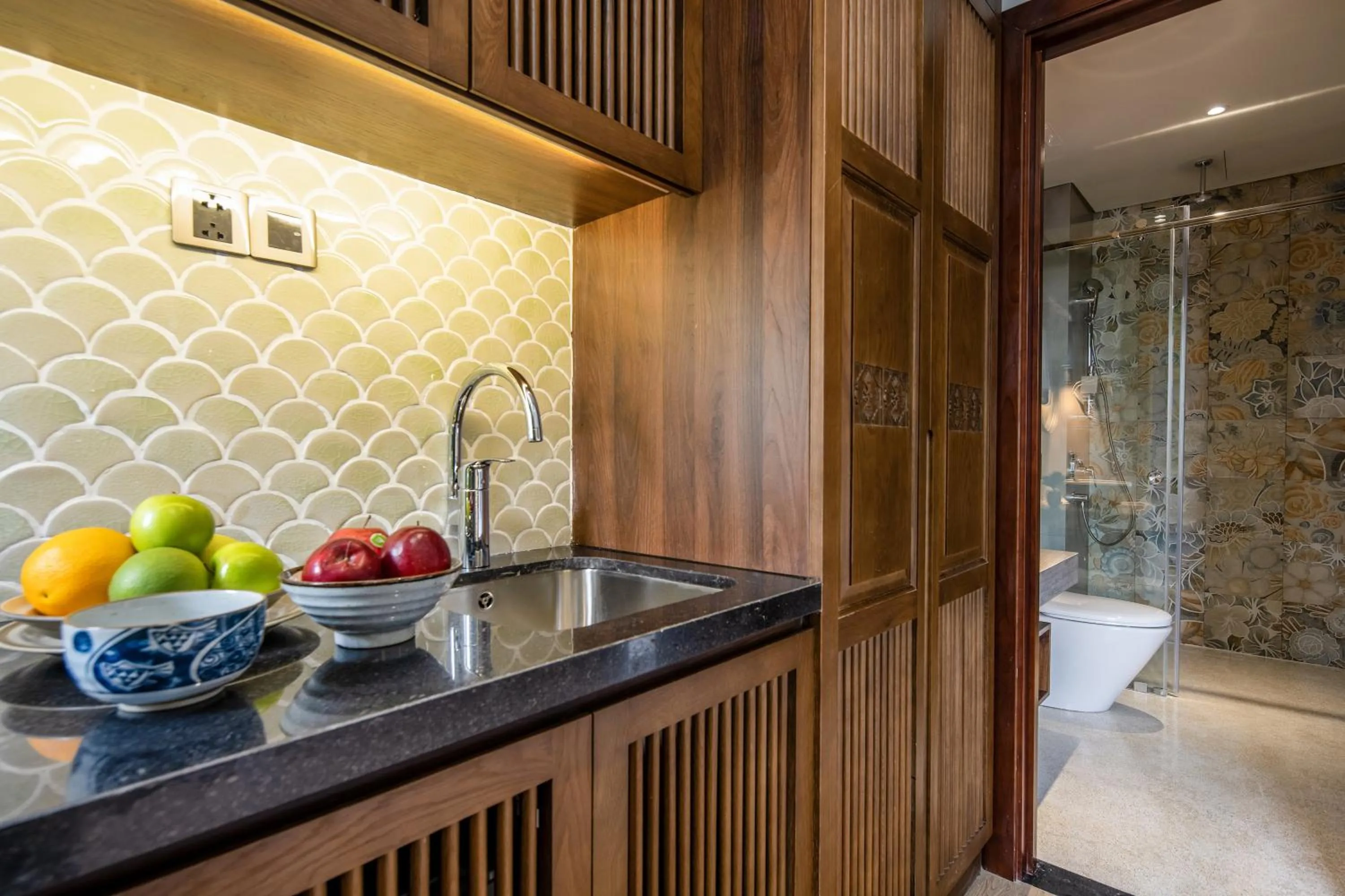 Kitchen or kitchenette in Seahorse Tropical Da Nang Hotel by Haviland