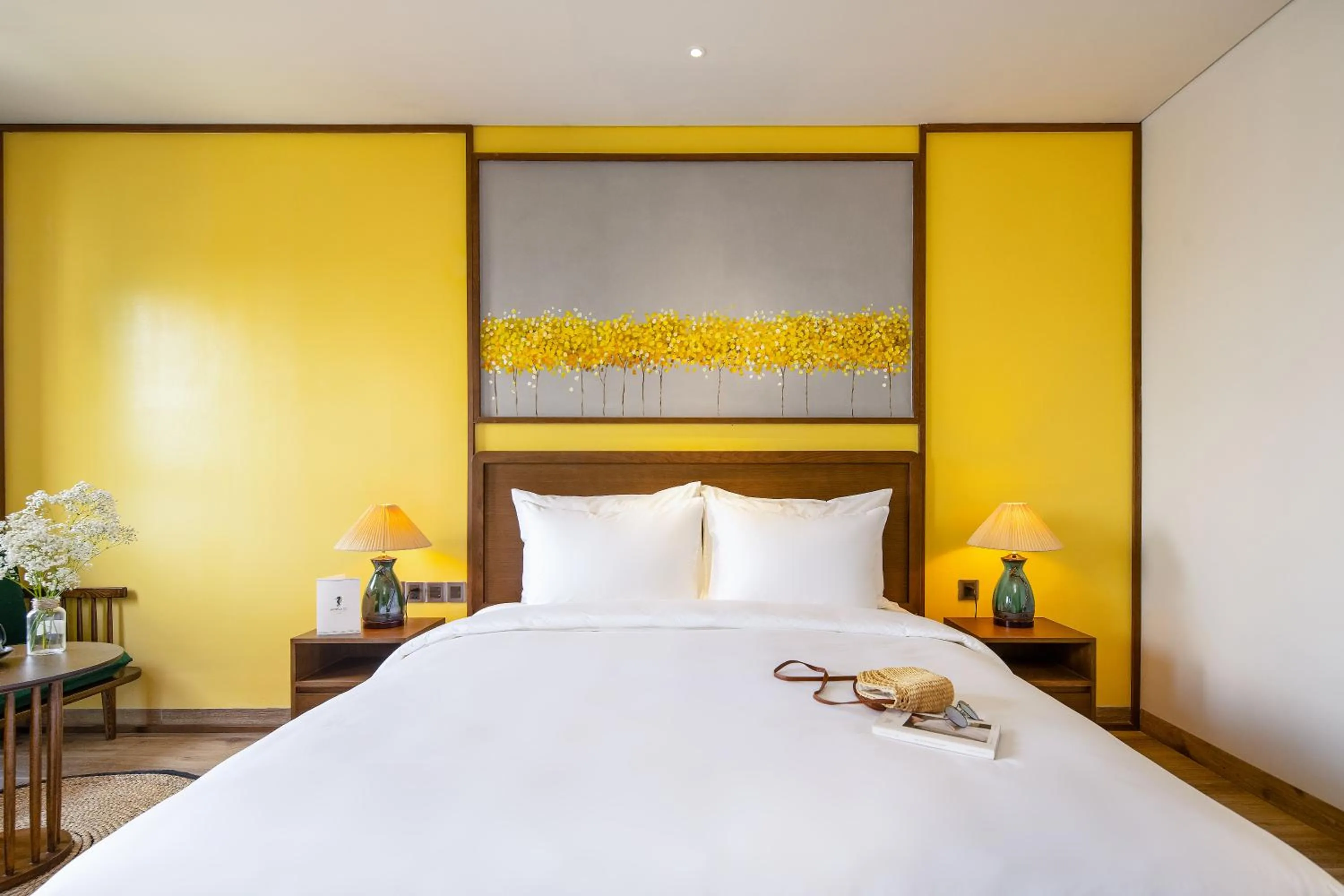 Photo of the whole room, Bed in Seahorse Tropical Da Nang Hotel by Haviland