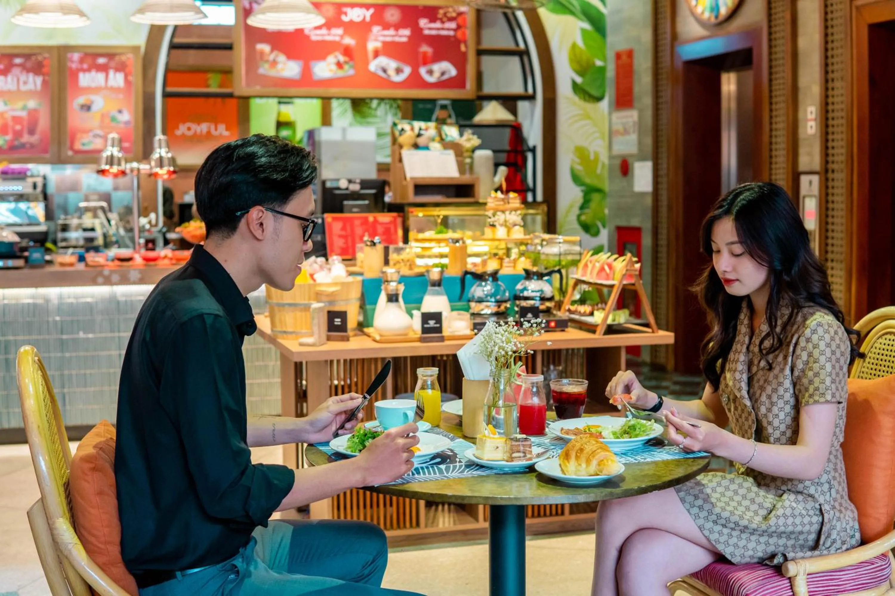 Restaurant/places to eat in Seahorse Tropical Da Nang Hotel by Haviland