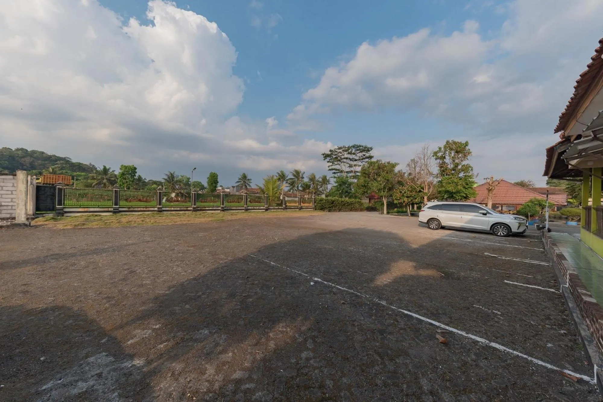 Parking in RedDoorz Syariah at Bumi Eyang Enin Homestay Tasikmalaya