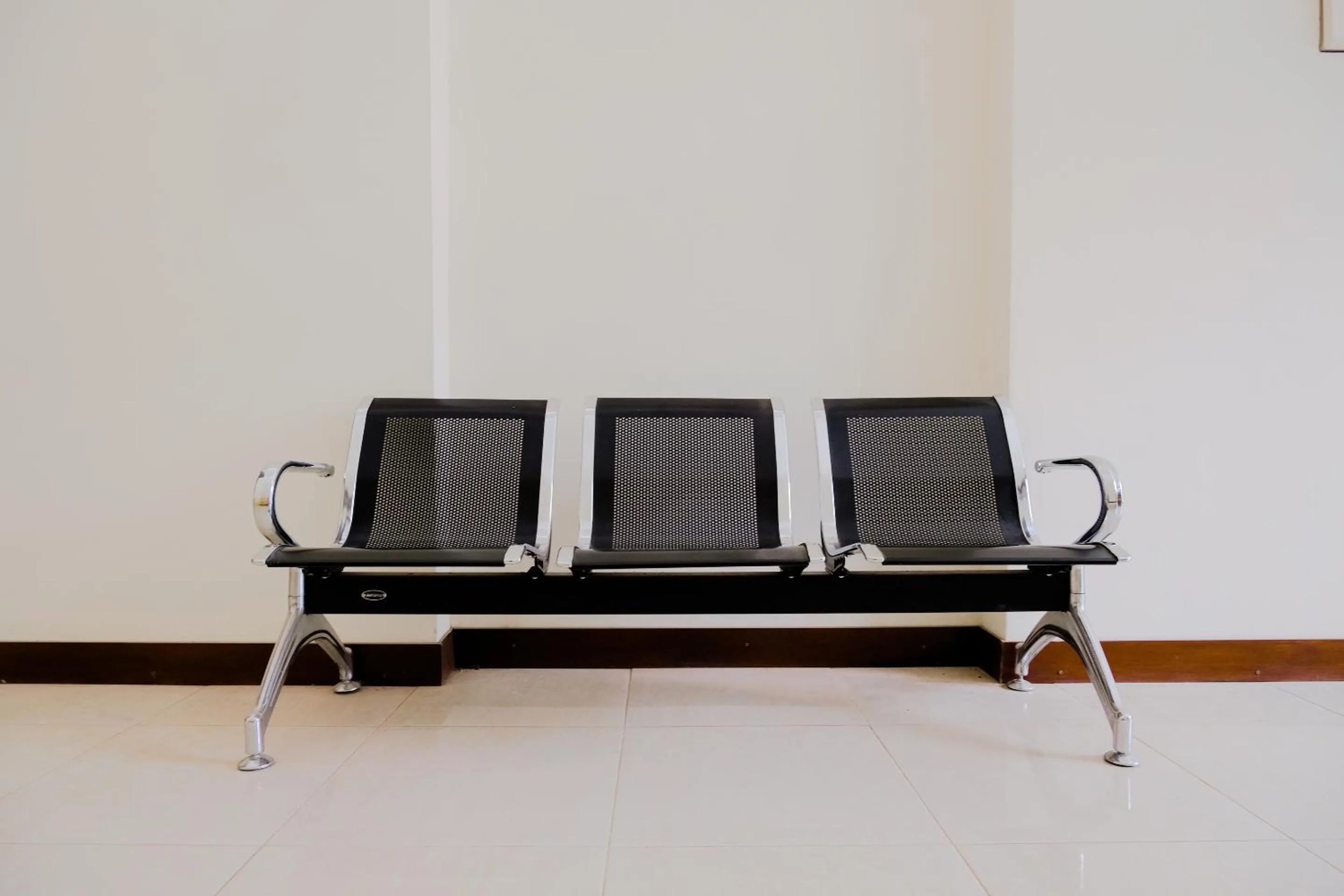 Seating area in RedDoorz at Karangploso 2