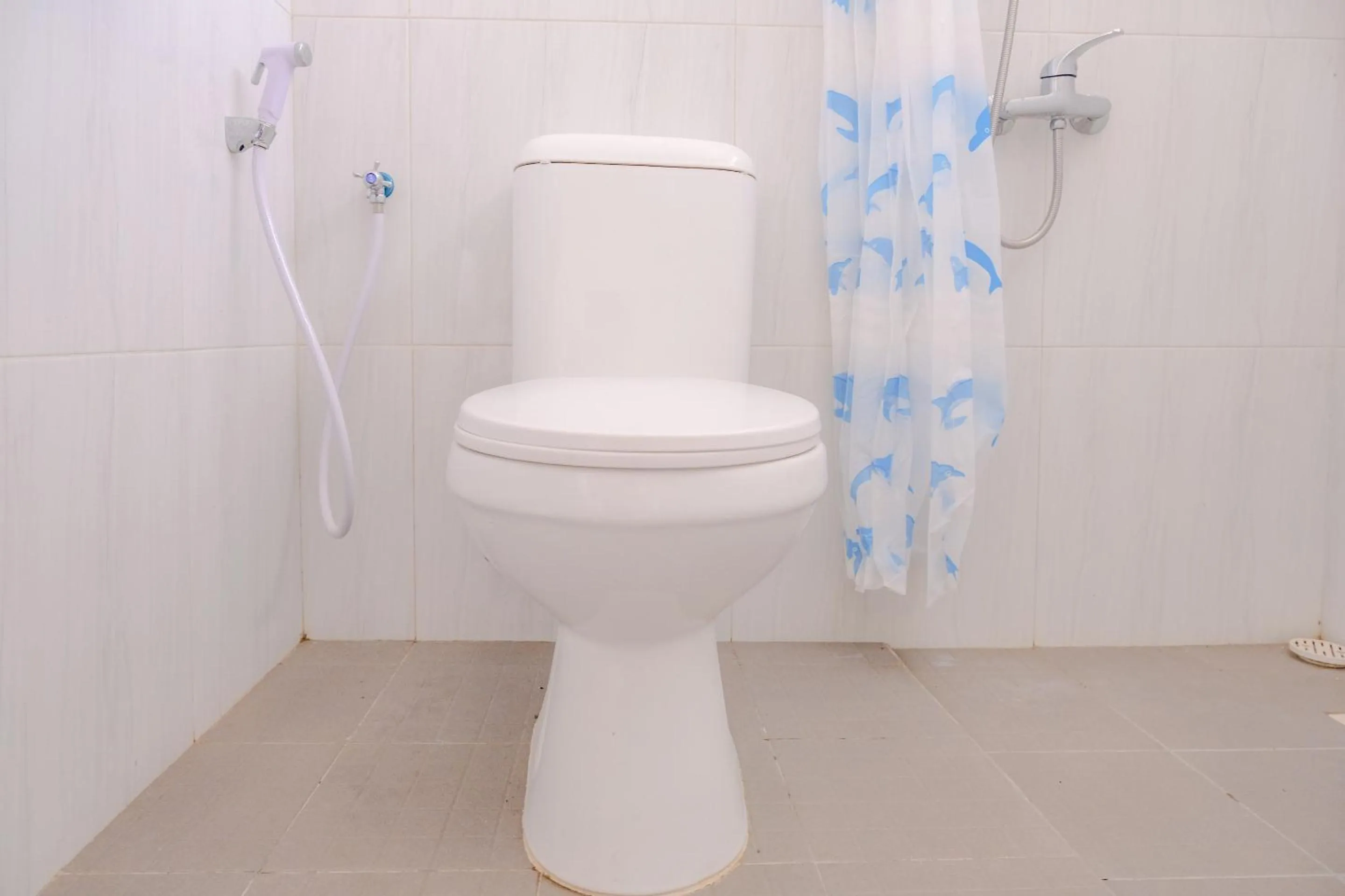 Bathroom in RedDoorz at Karangploso 2