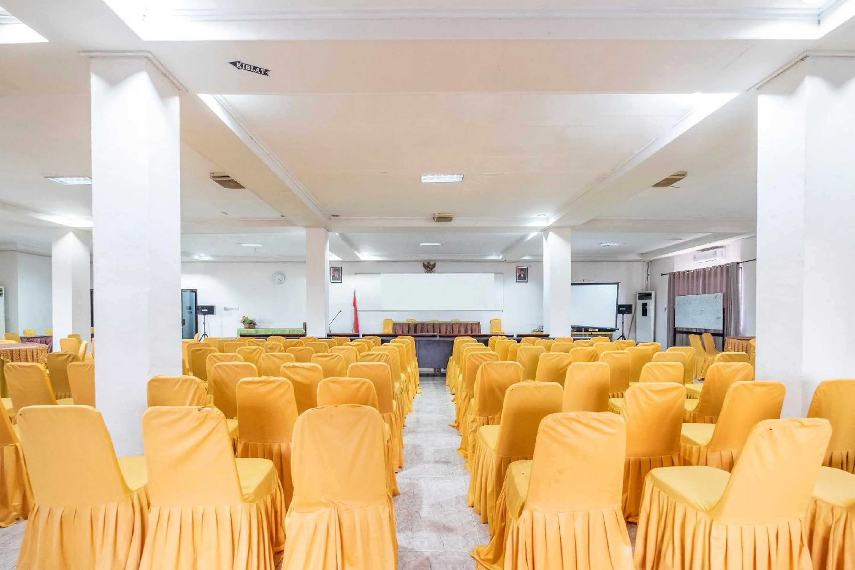 Banquet/Function facilities in Hotel O Transit 2