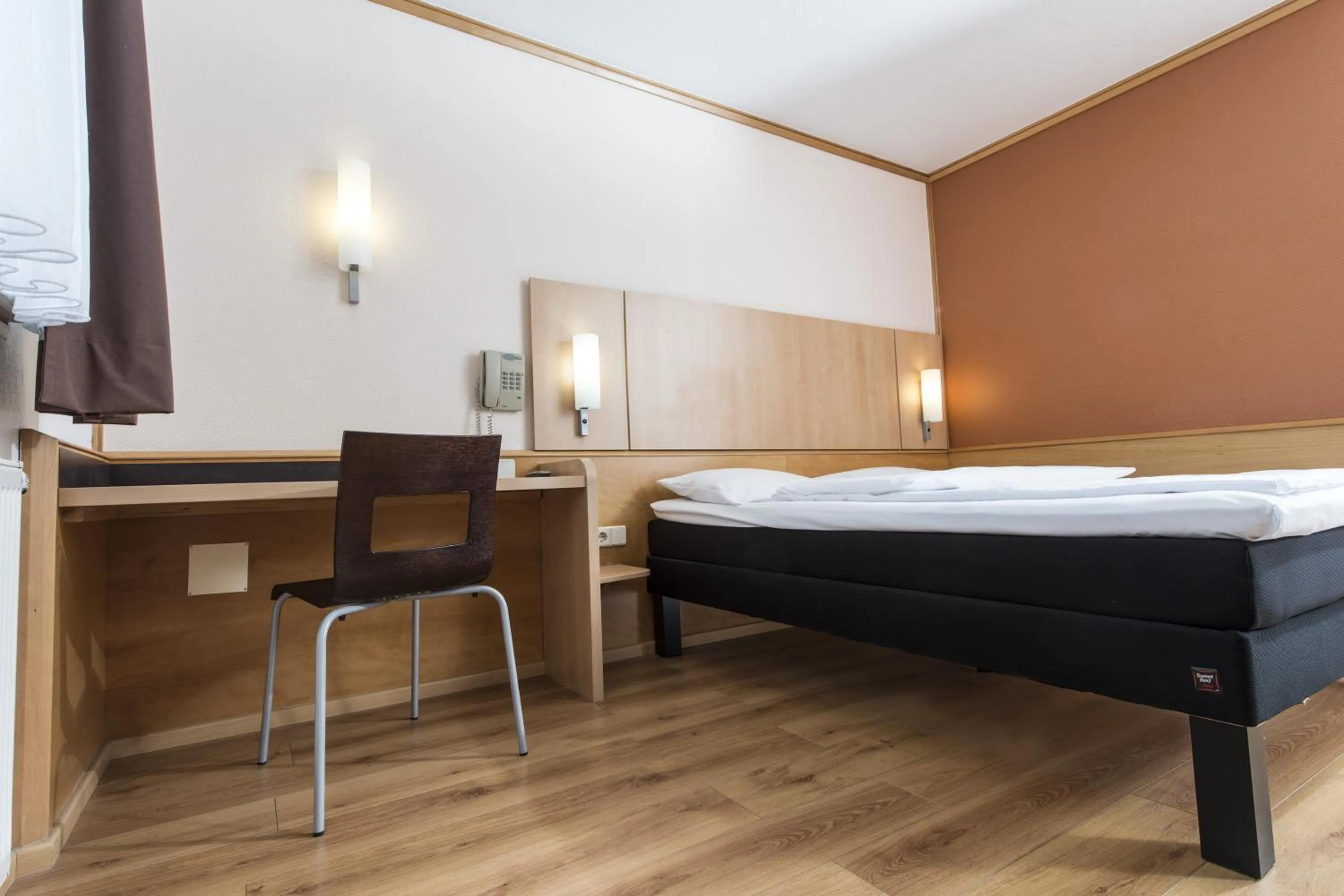 Photo of the whole room, Bed in Good Morning Erfurt