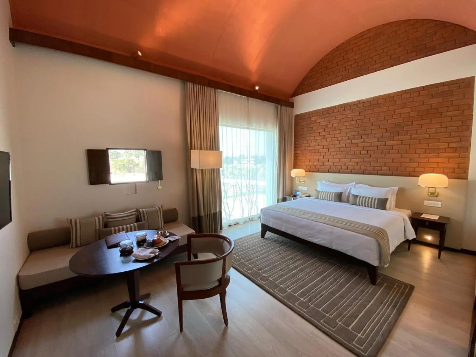 Bed in Marasa Sarovar Premiere, Bodhgaya