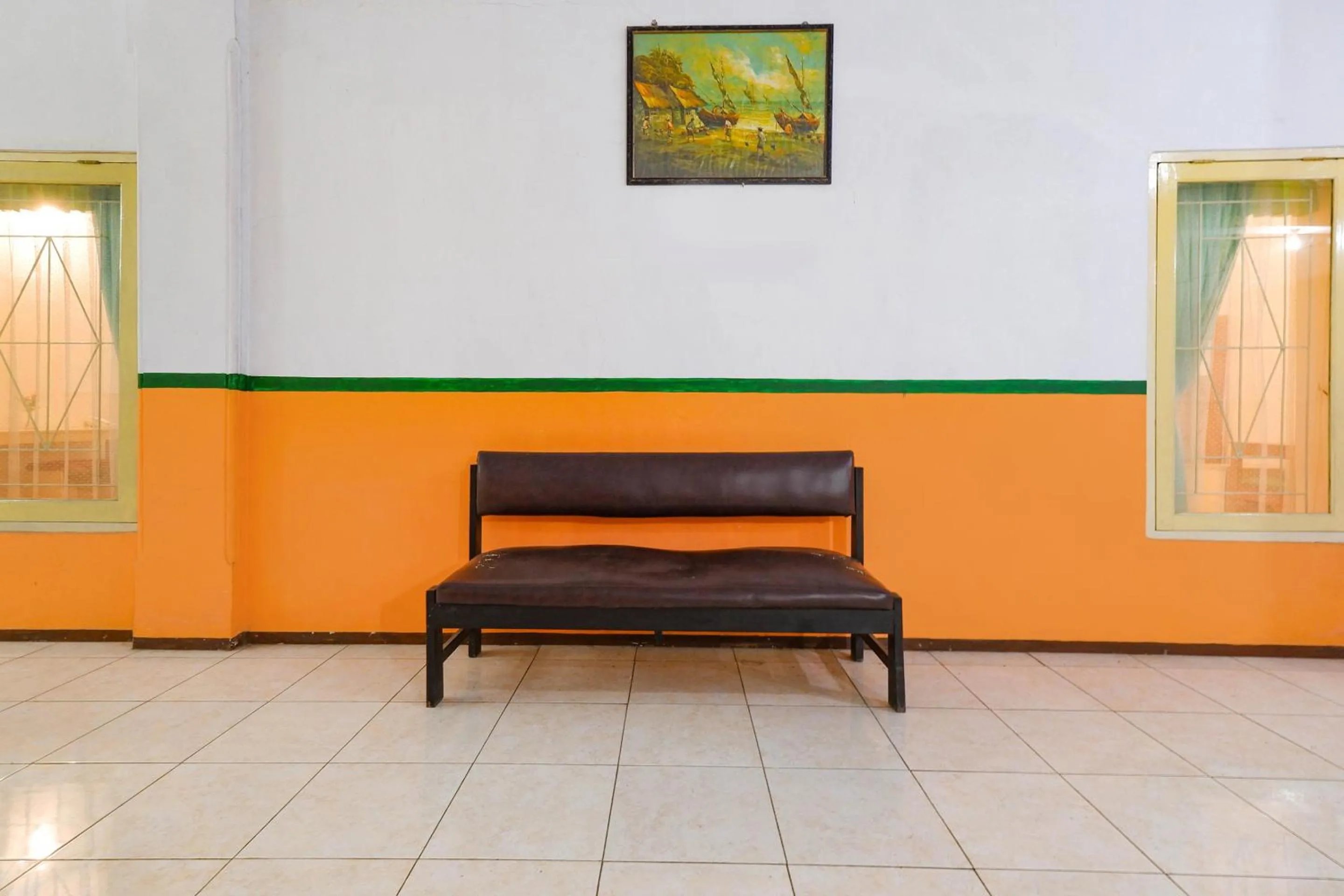 Area and facilities, Seating Area in SUPER OYO 2865 Sartika Inn Pati