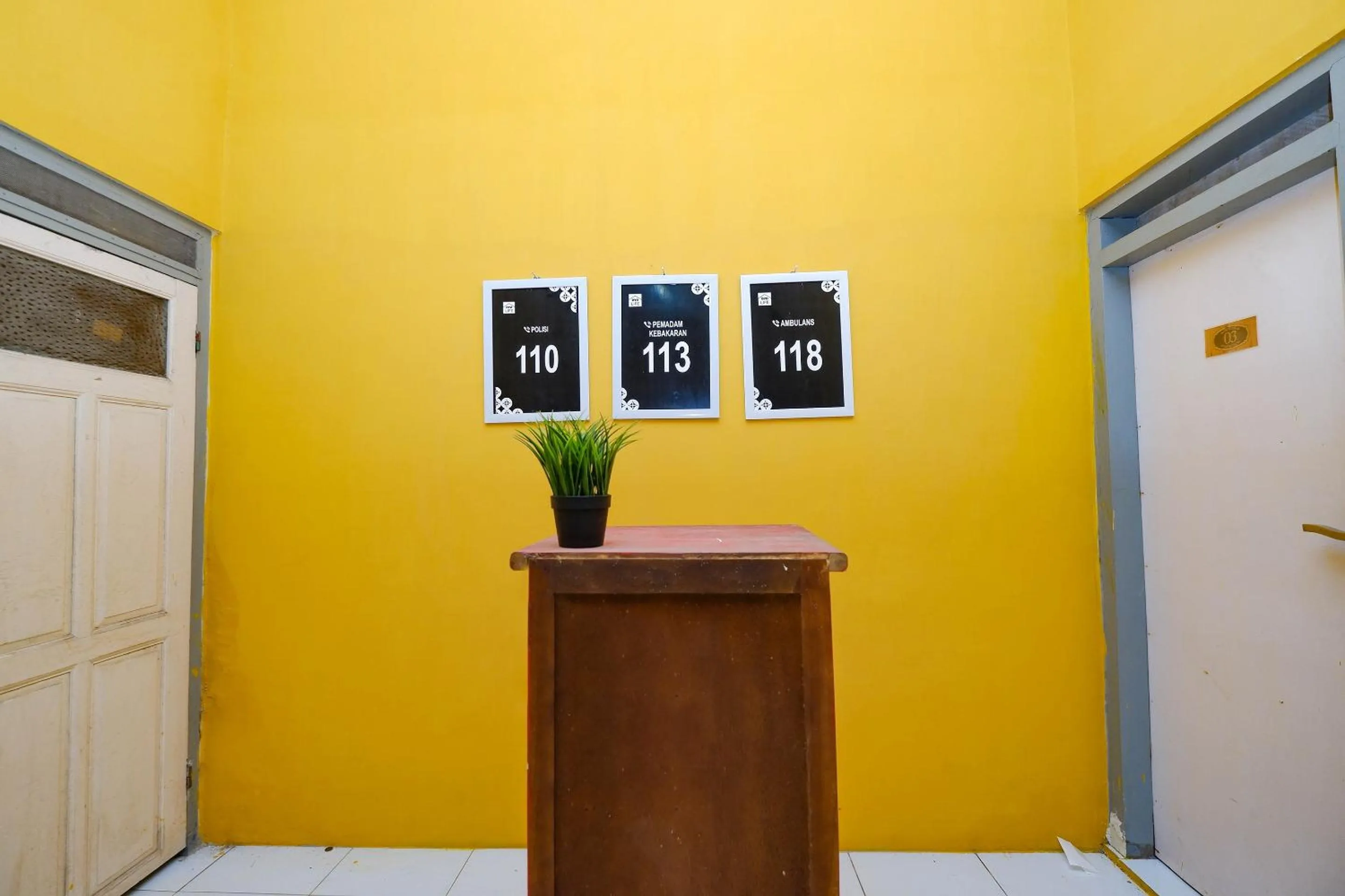 Lobby or reception in OYO Life 2867 Kos Kuning