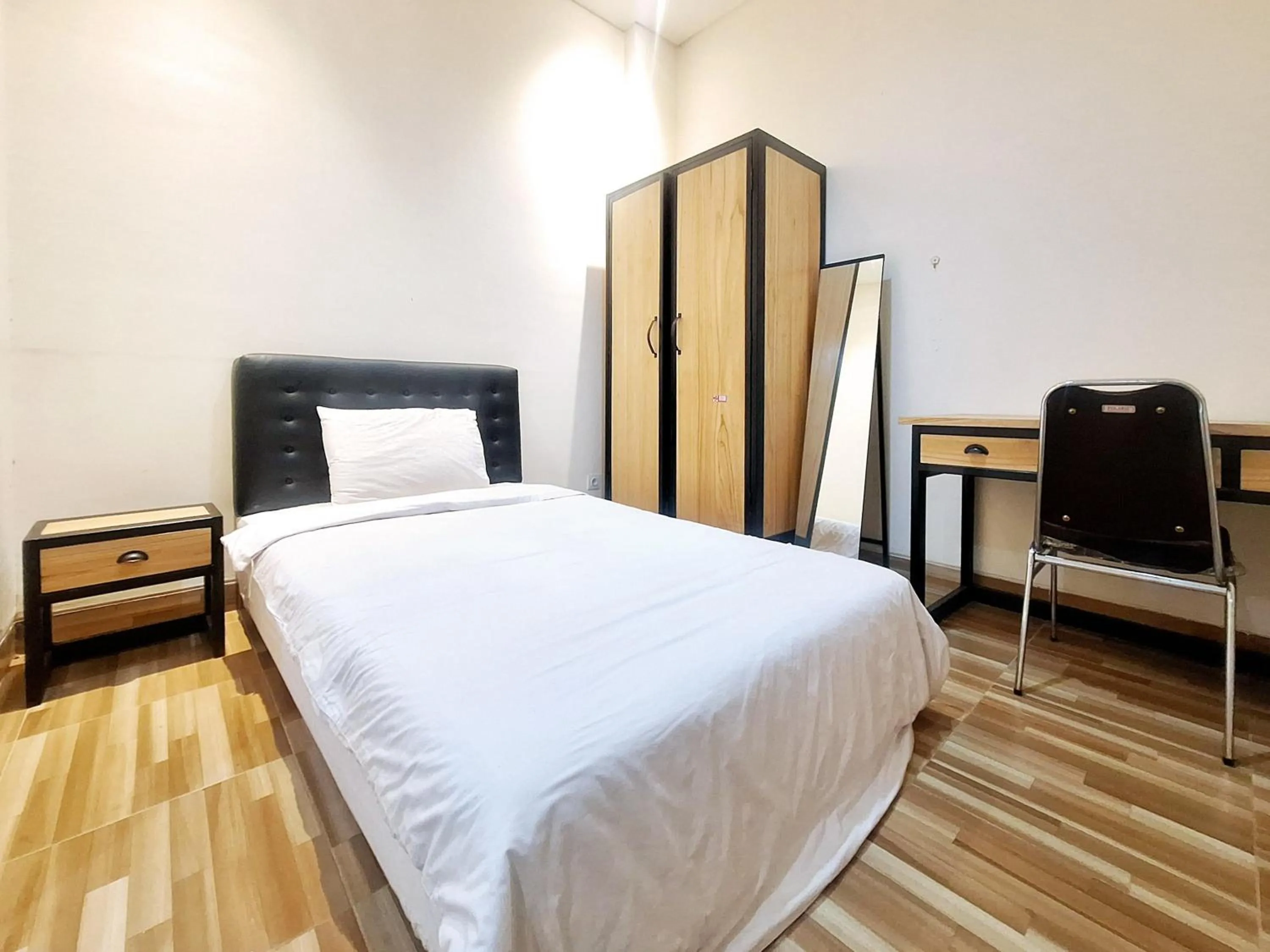 Bedroom, Bed in Sari Panguripan RedPartner Near UGM