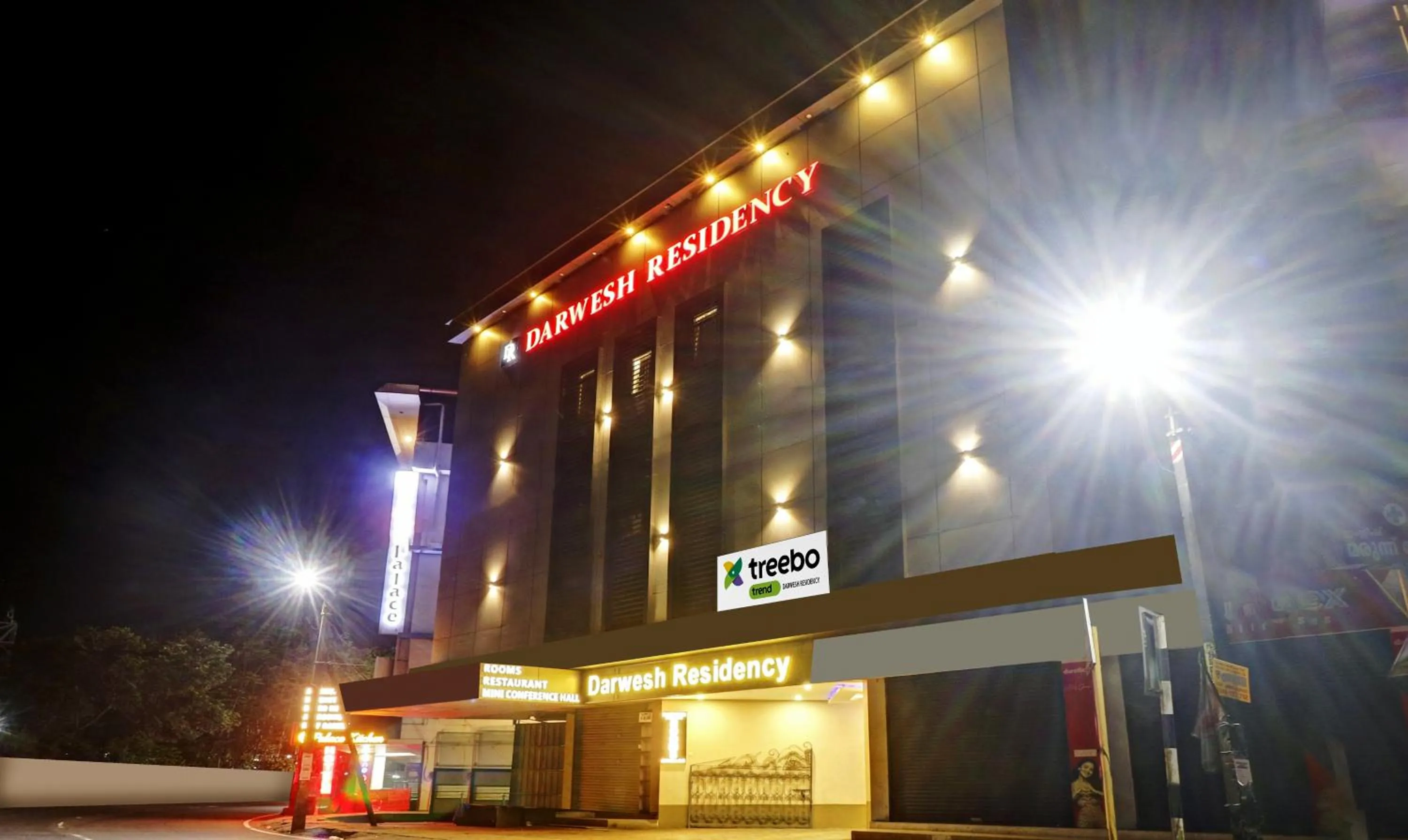 Property building in Treebo Darwesh Residency - 500m from Railway Station