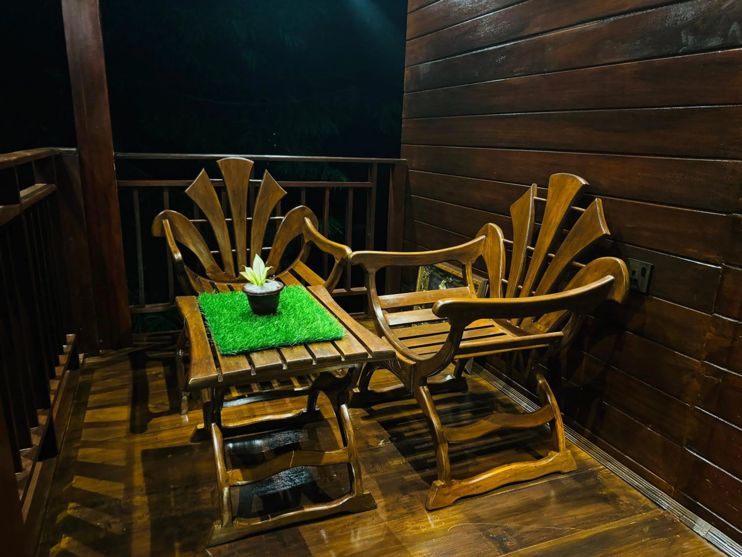 Seating area in Hotel River Front