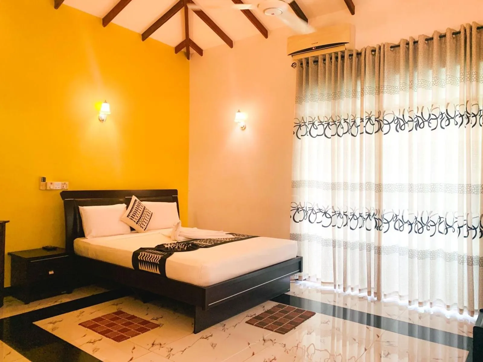 Bed in Hotel River Front