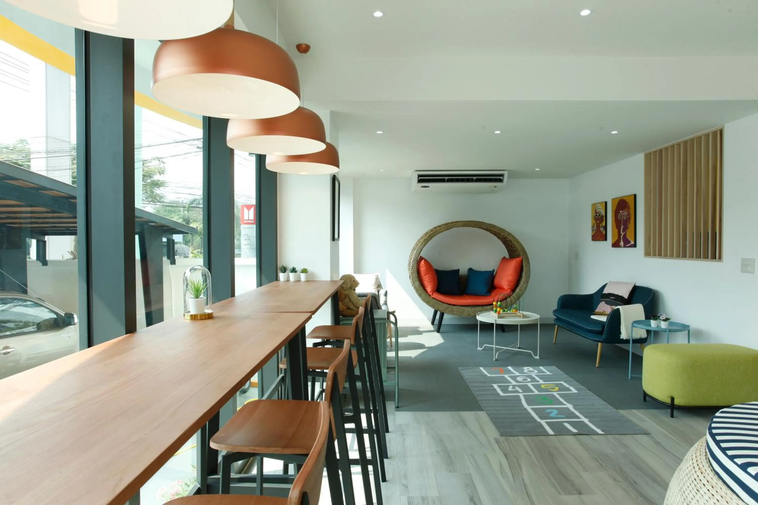 Lounge or bar in Port Canary Airport Hotel