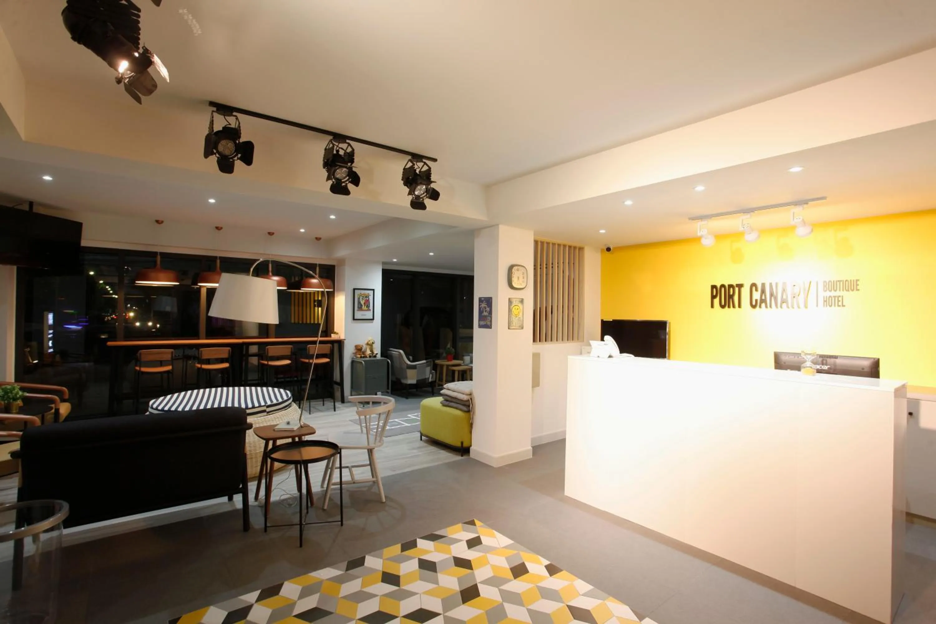 Lobby or reception in Port Canary Airport Hotel