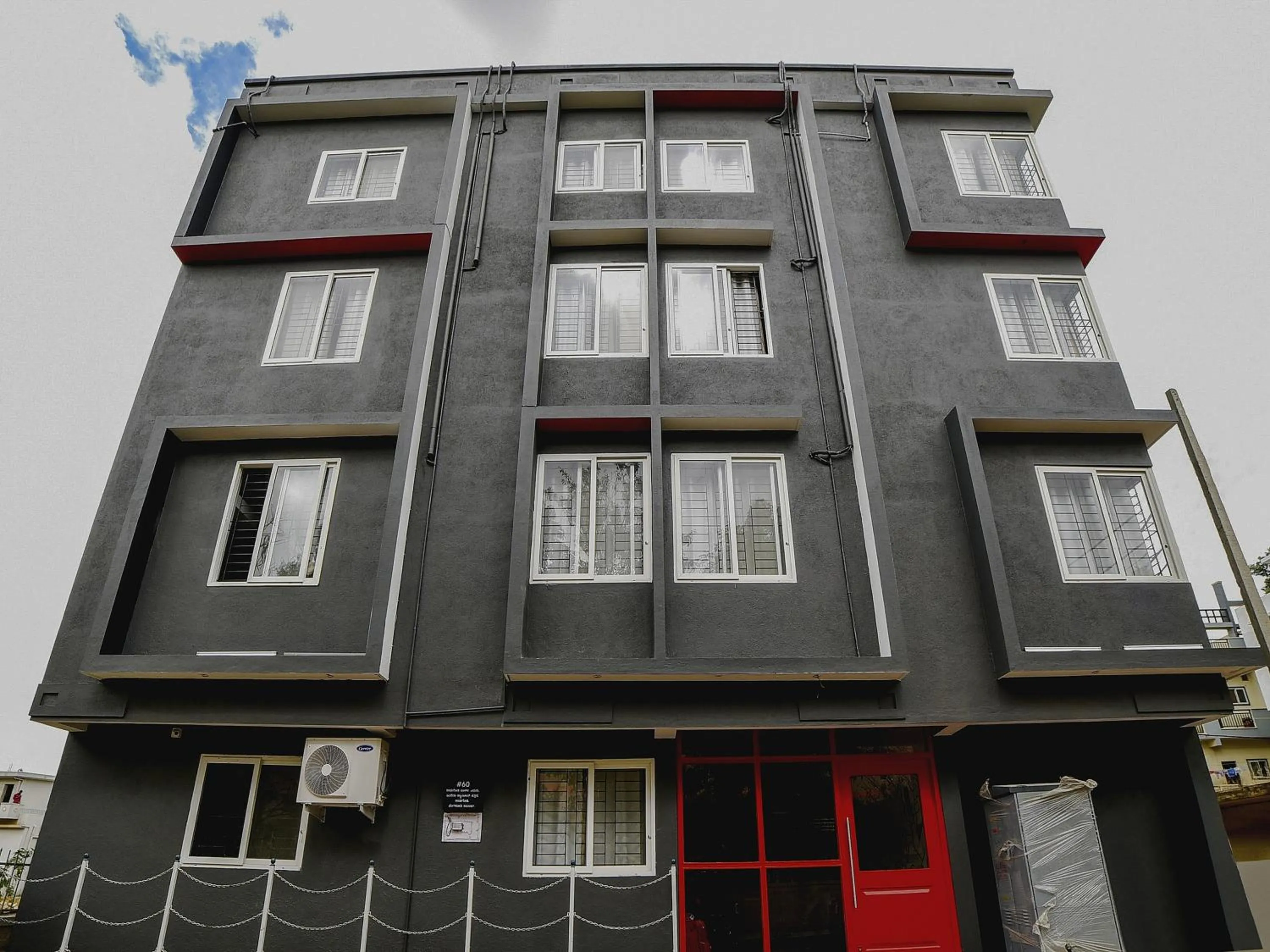 Facade/entrance in Townhouse Sarvar Hospitality Near Ascendas Park Square Mall