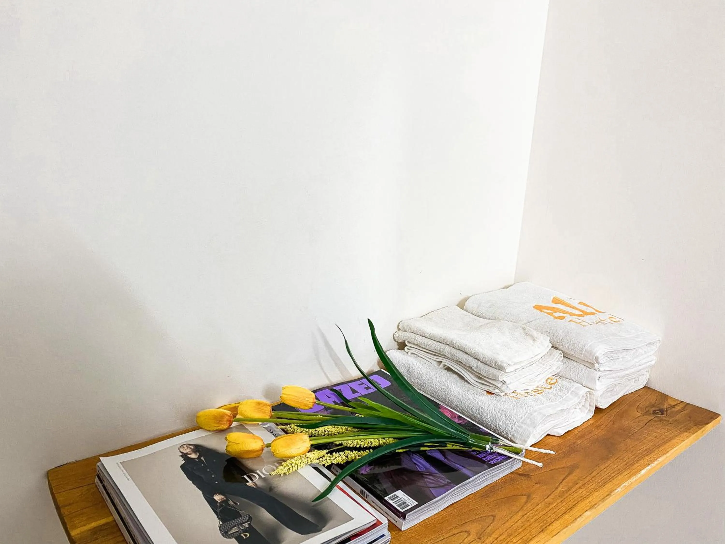 Seating area in Ha Giang Ali Hostel