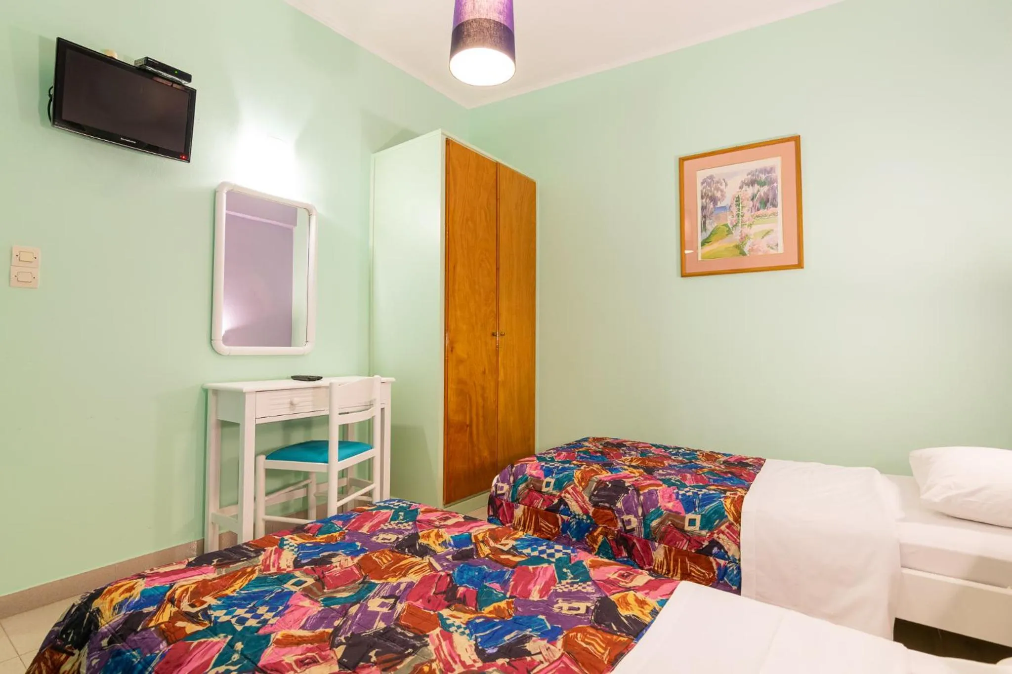 Bed in Ni-Mar Studios & Apartments