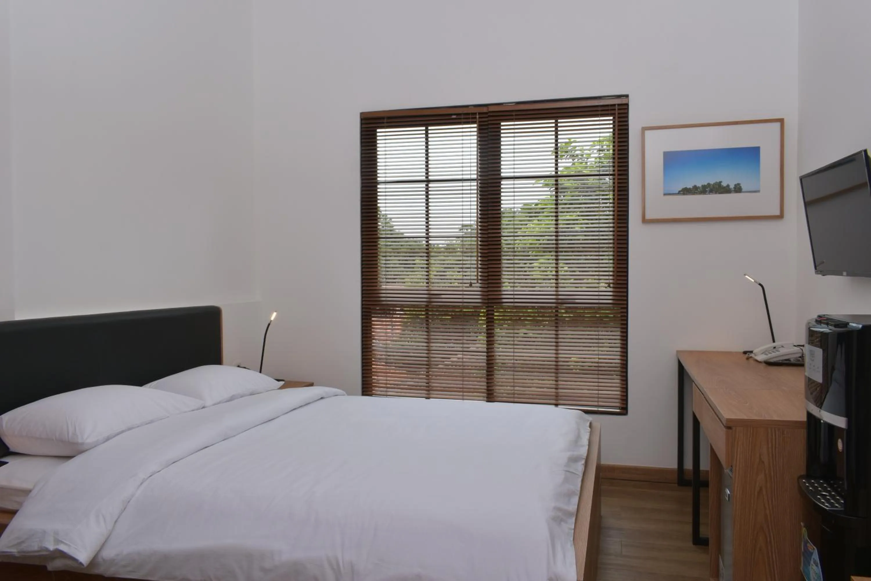 Bed in Rumanami Residence