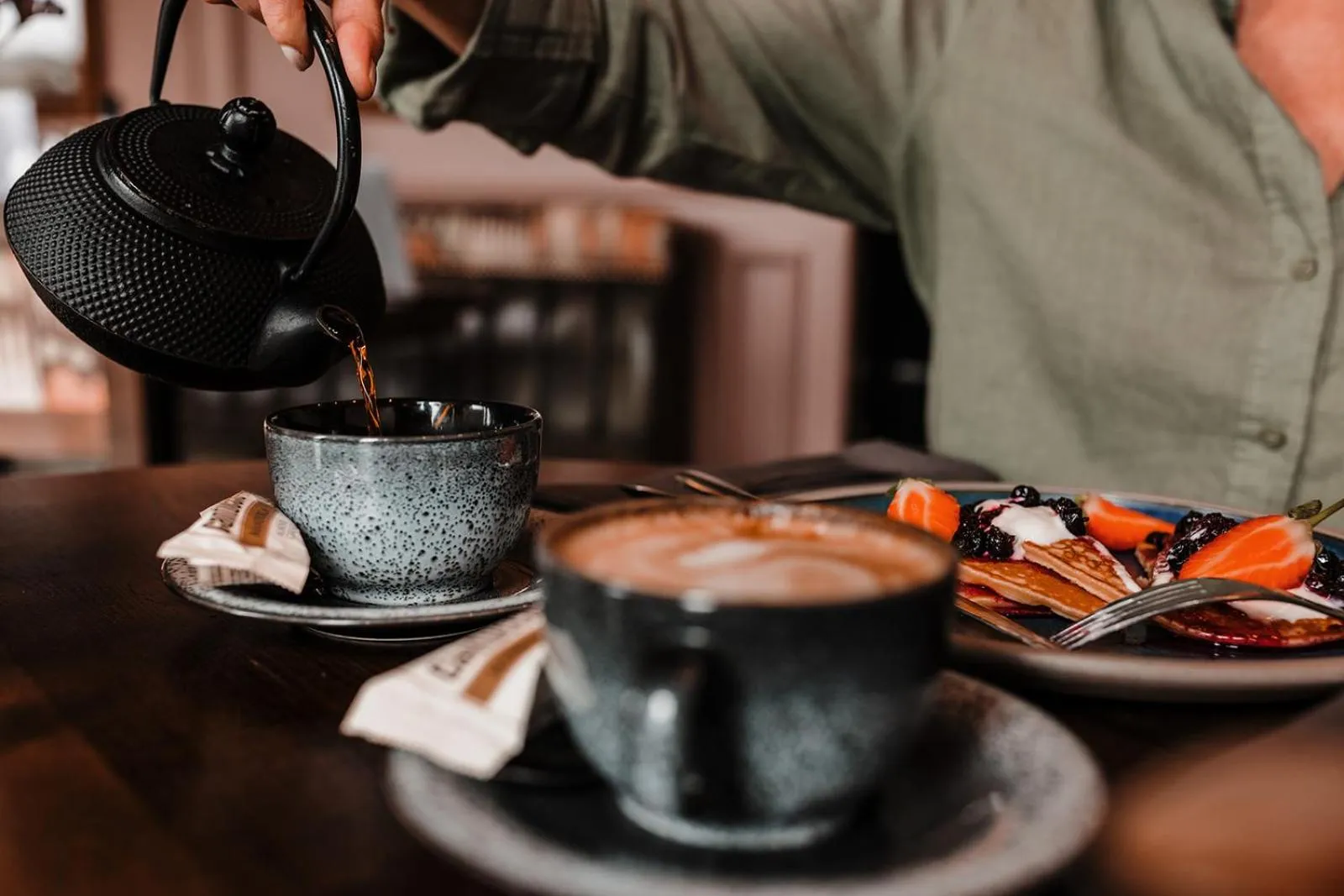 Coffee/tea facilities in The Maynard