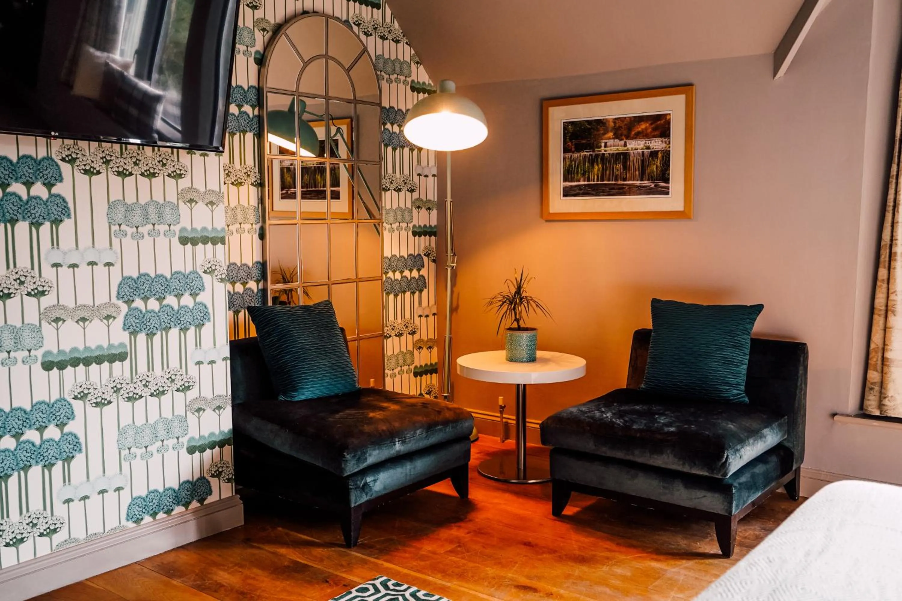 Bedroom in The Maynard