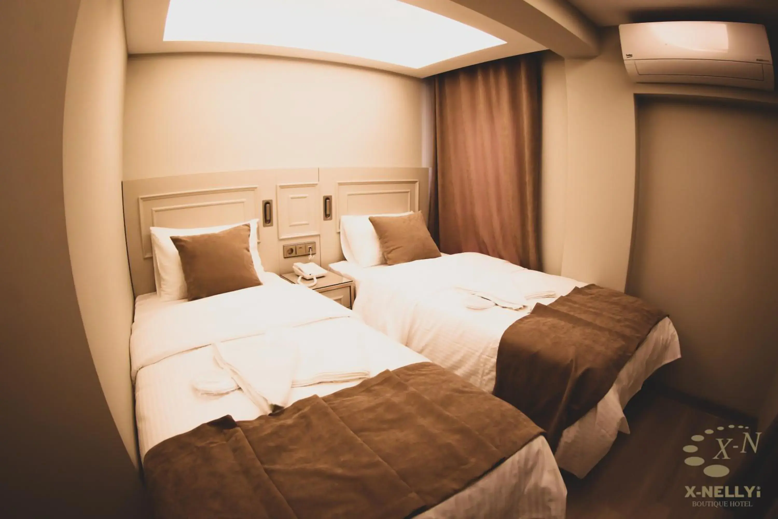 Deluxe Double Room in X-NELLYİ HOTEL Deluxe Double Room in X-NELLYİ HOTEL