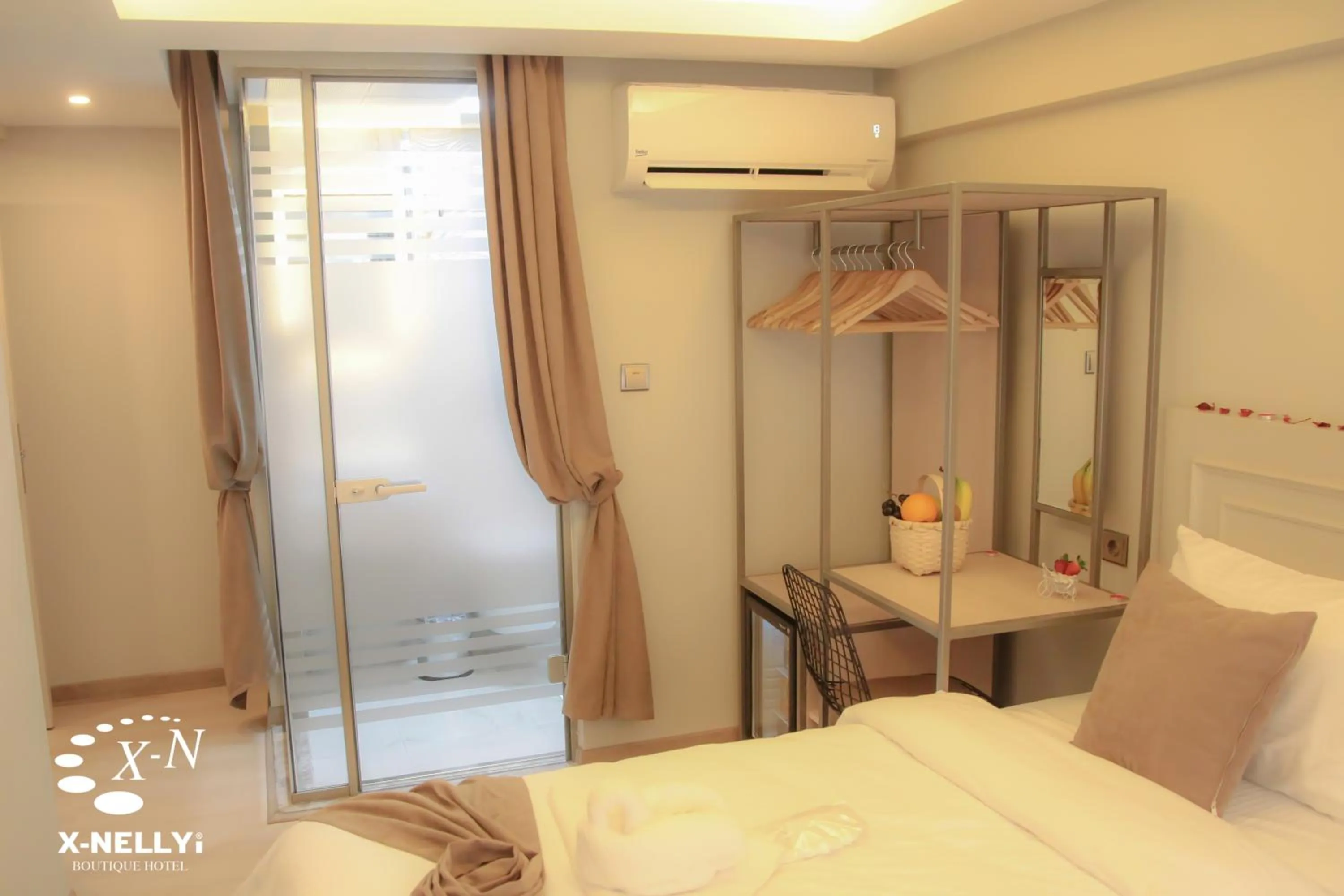 Decorative detail in X-NELLYİ HOTEL