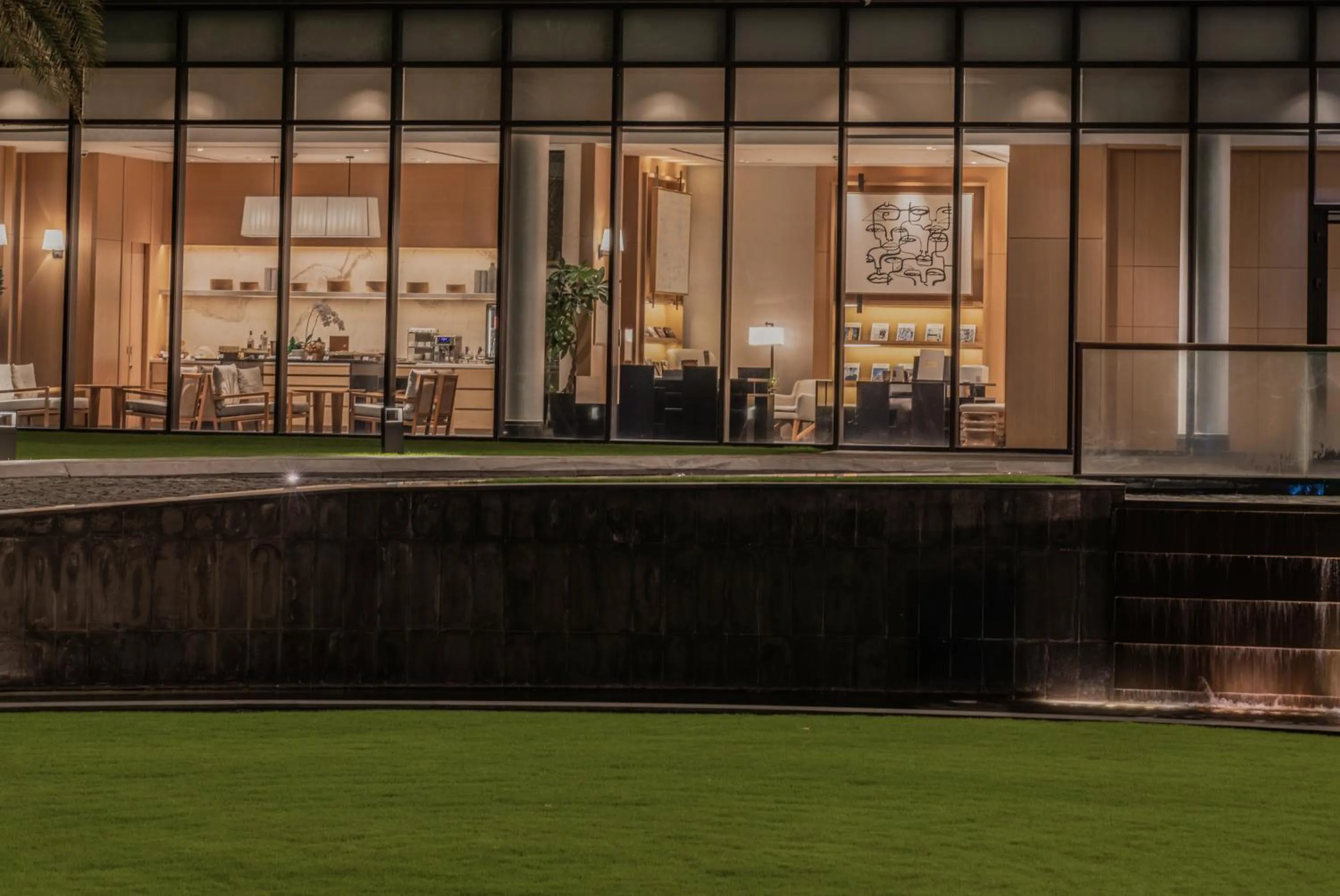 Inner courtyard view in Shilla Monogram Danang