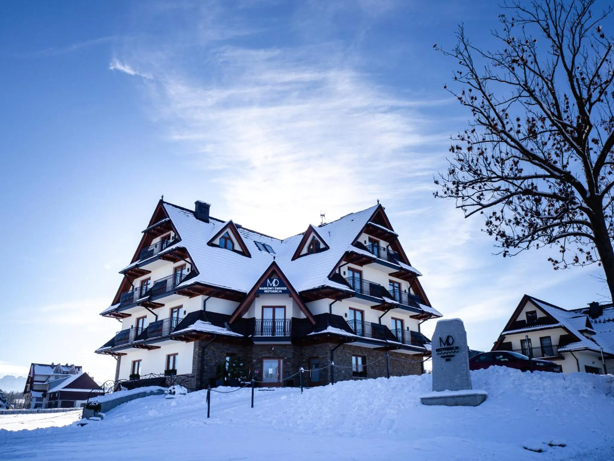 Property building in Rezydencja Markowy Dworek