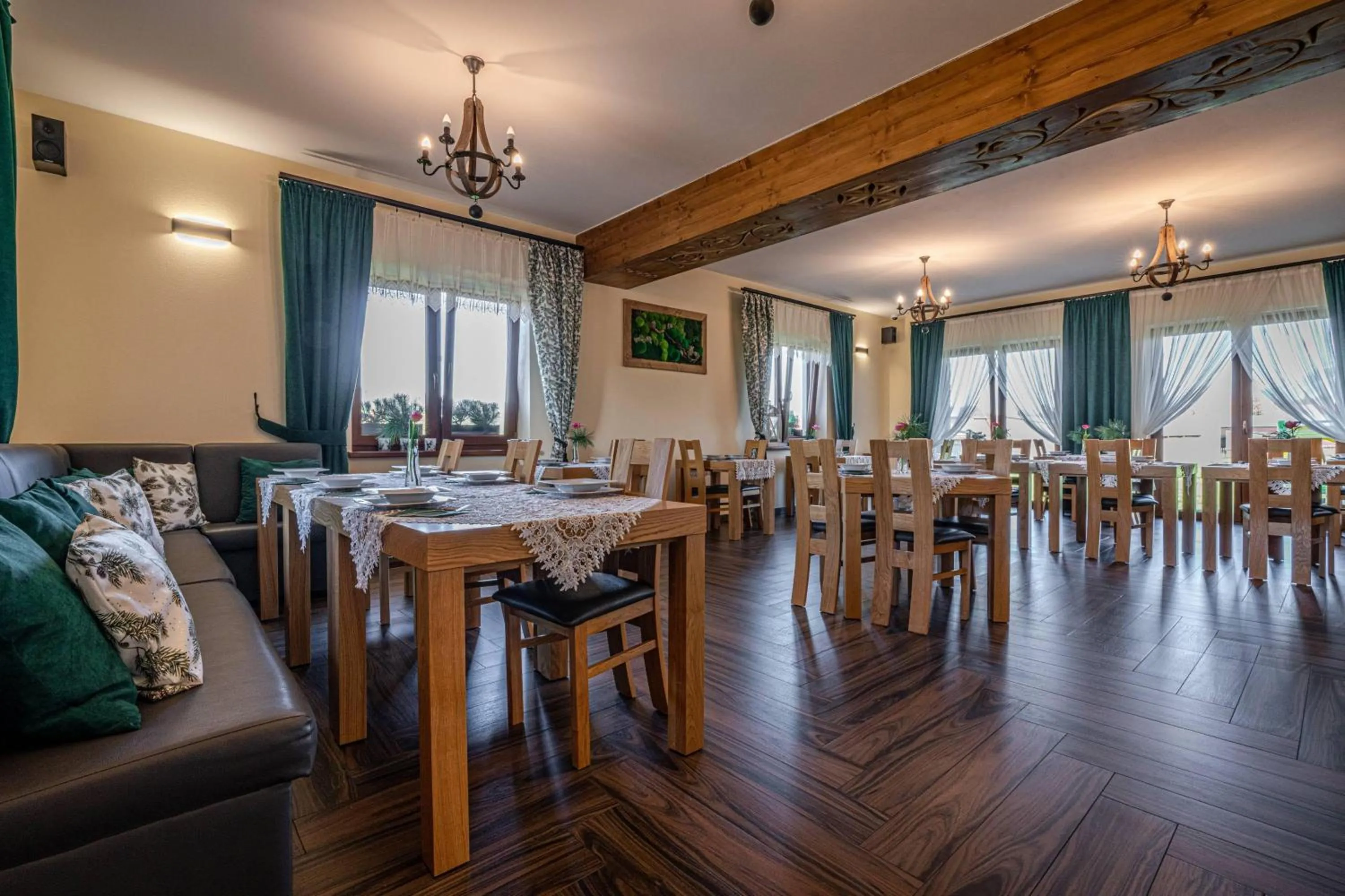 Dining area in Rezydencja Markowy Dworek