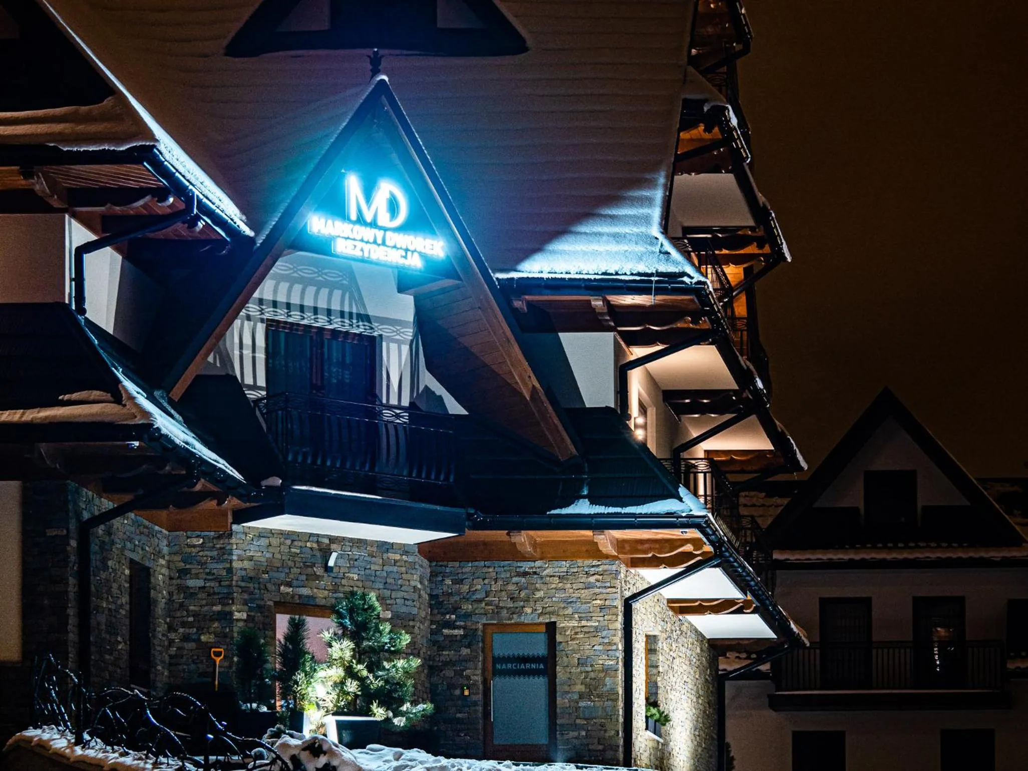 Property building in Rezydencja Markowy Dworek