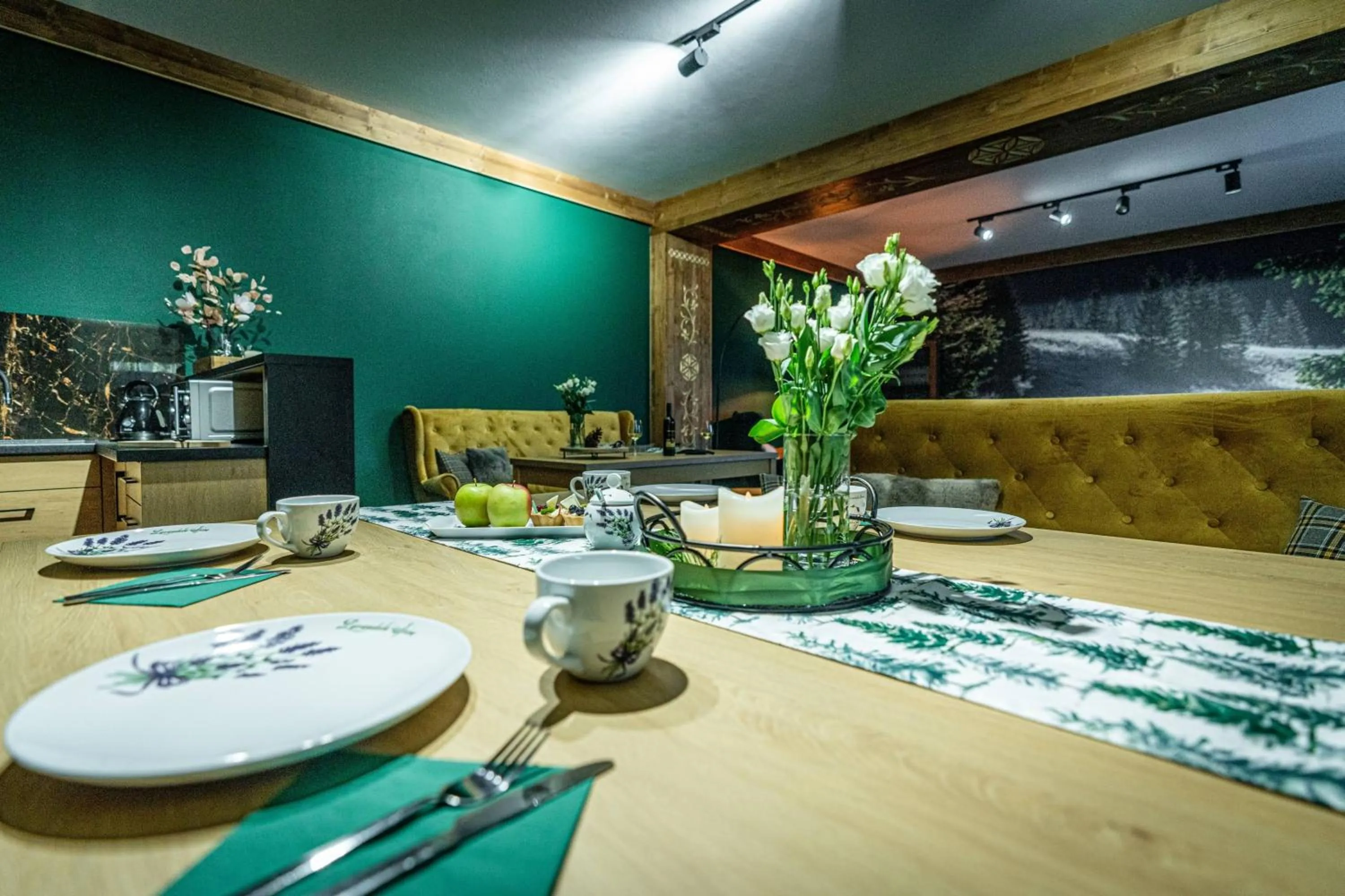 Communal lounge/ TV room in Rezydencja Markowy Dworek