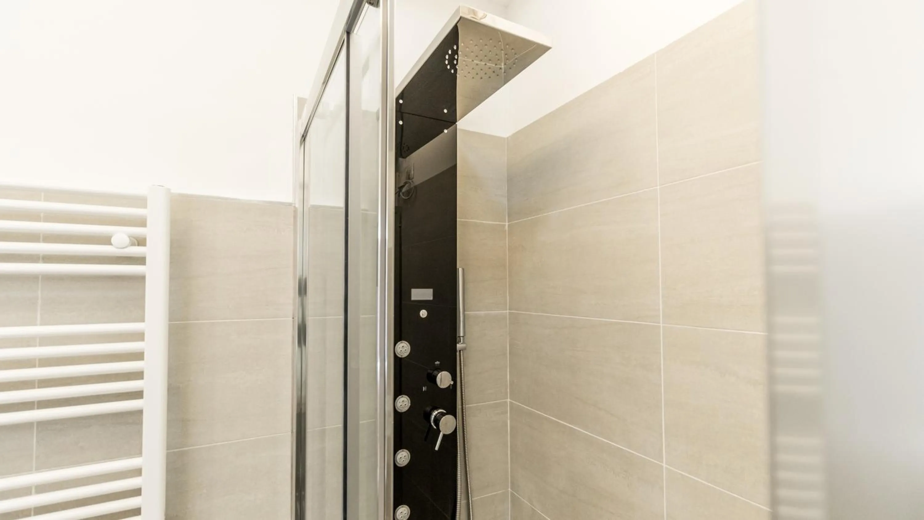 Italianway - Corso Garibaldi 104