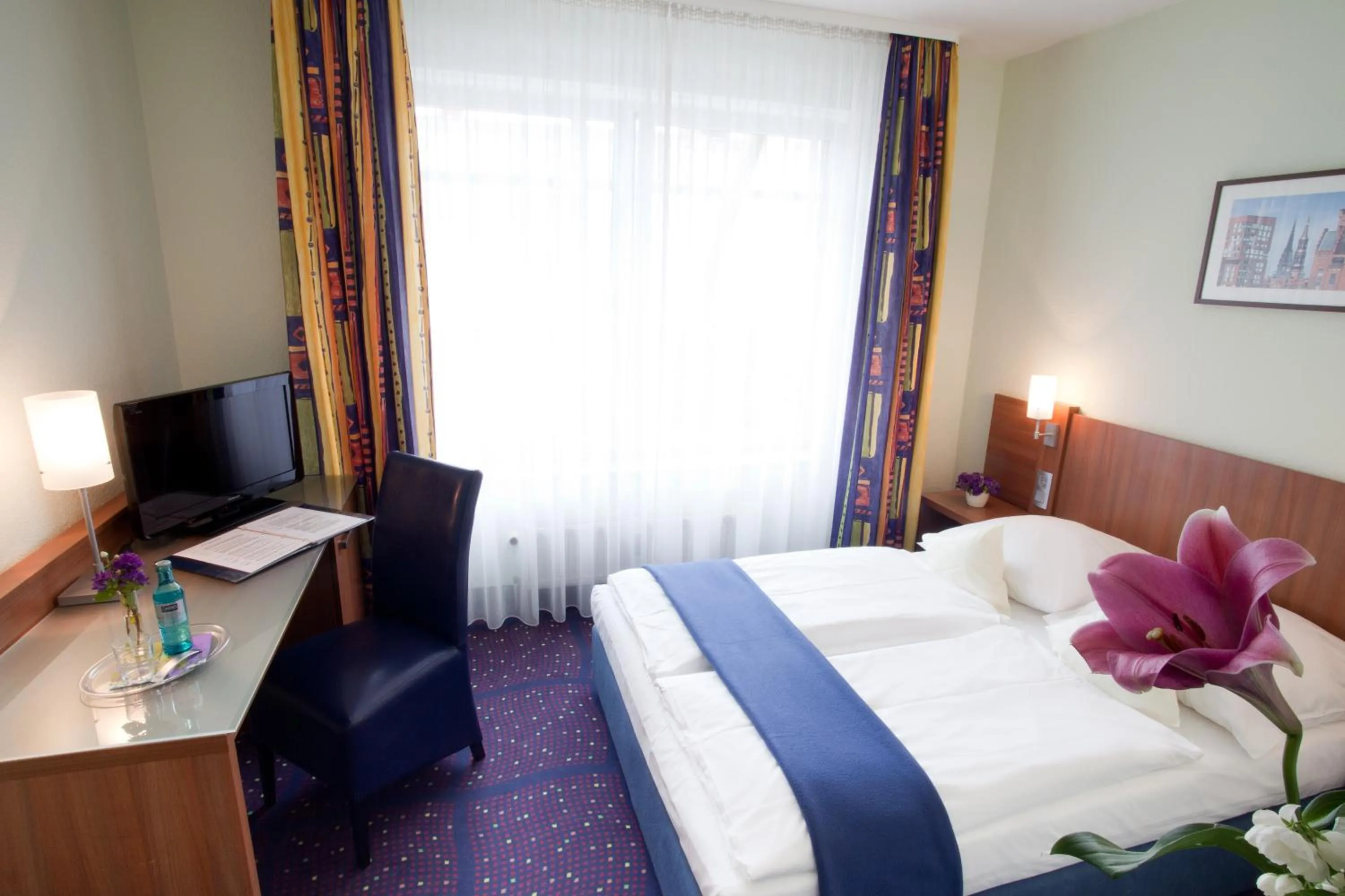 Bed in Hotel Hanseport Hamburg