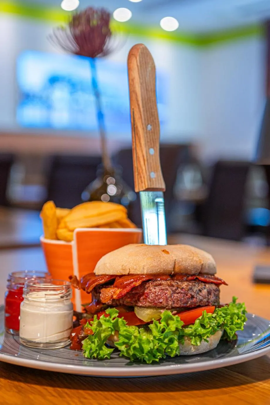 Restaurant/places to eat in PhiLeRo Hotel Köln