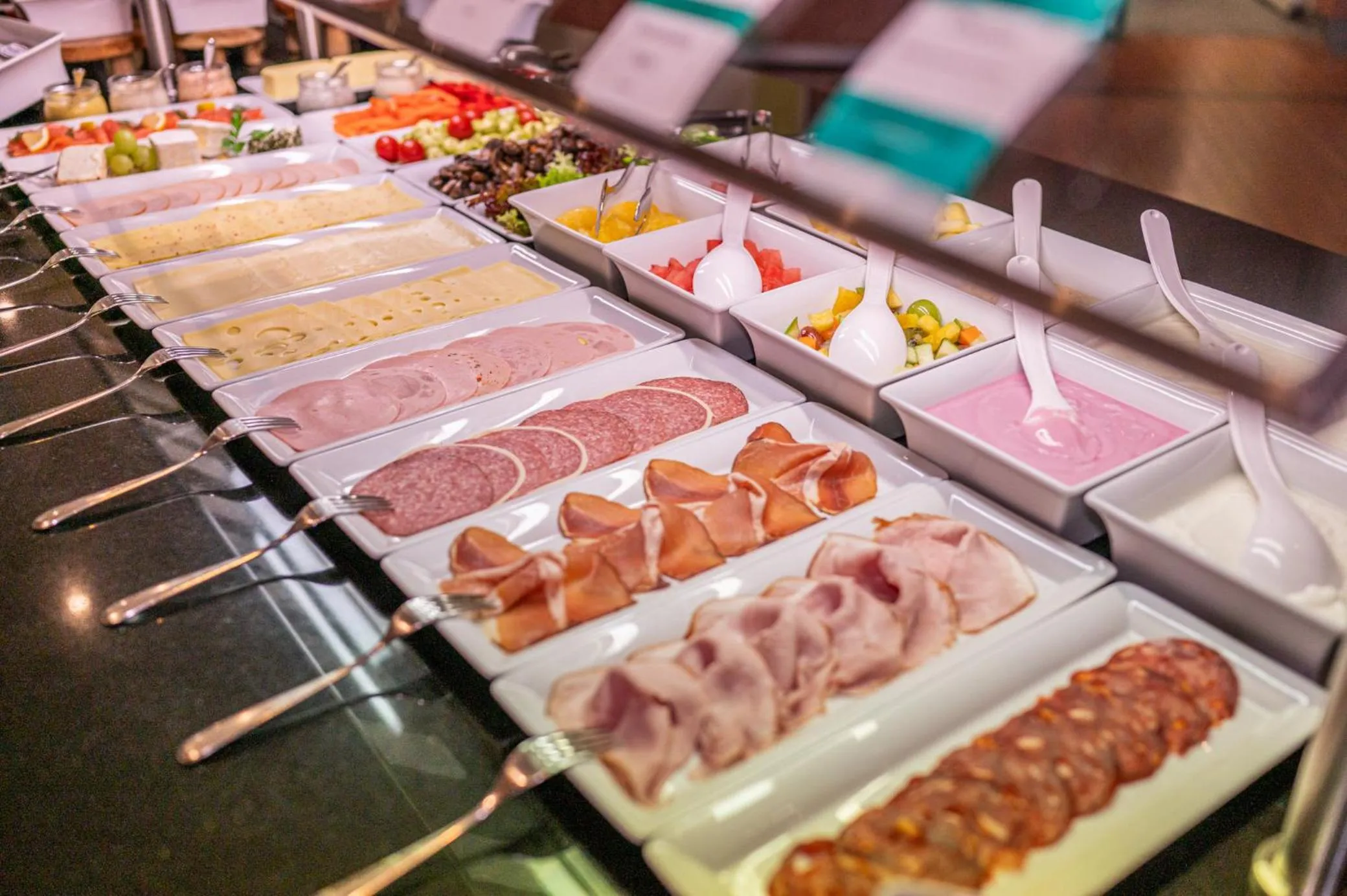 Breakfast in PhiLeRo Hotel Köln