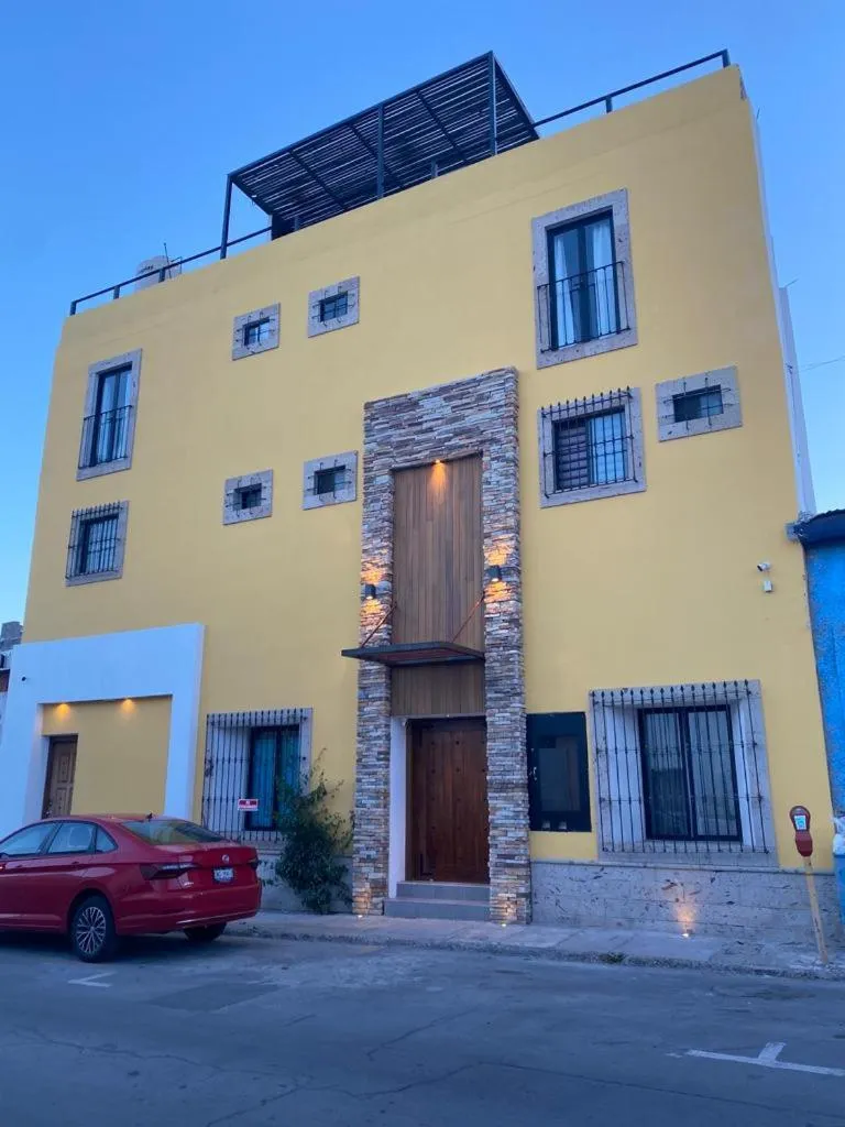 Property building in Quinta del sol