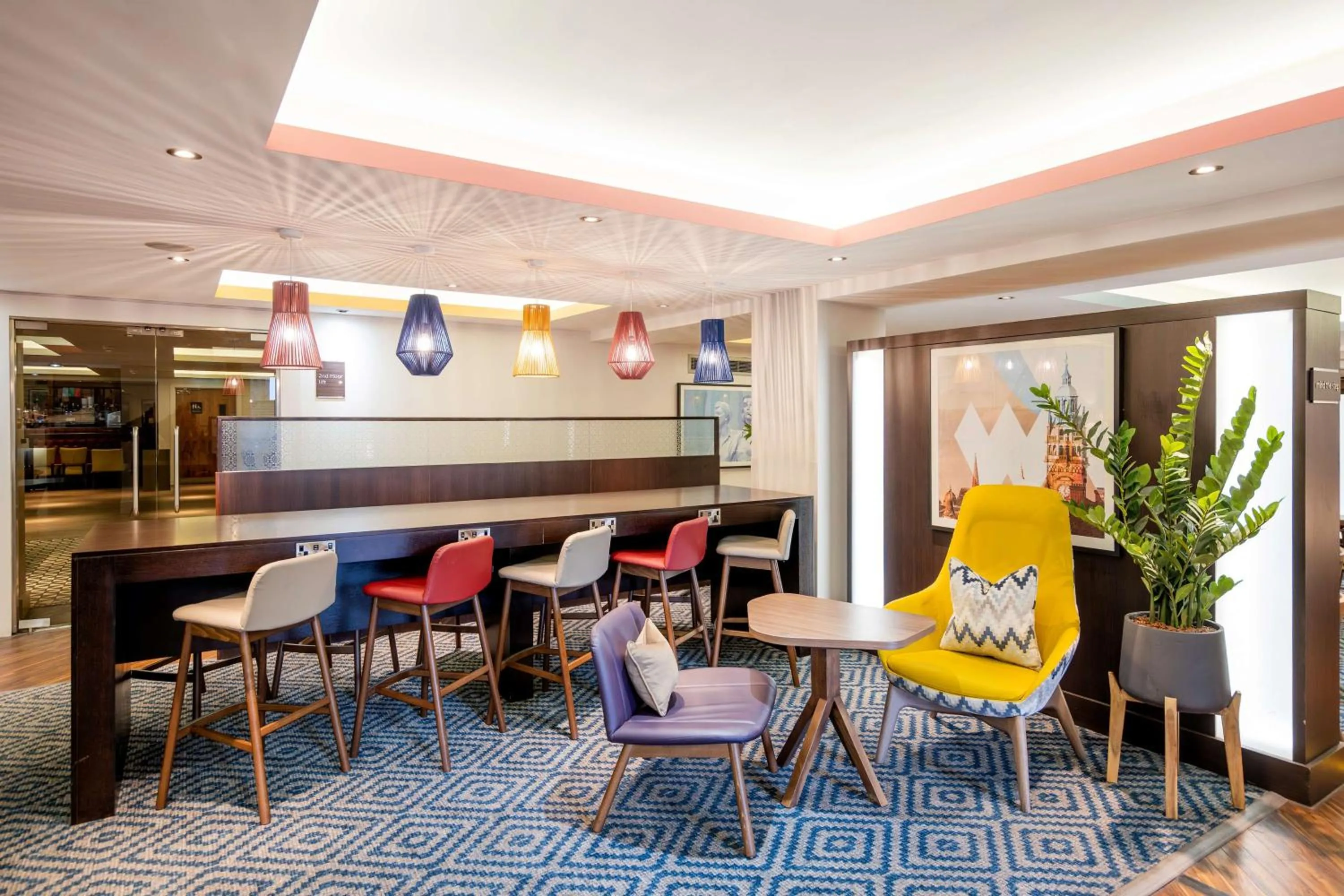 Lounge or bar in Hampton by Hilton Sheffield